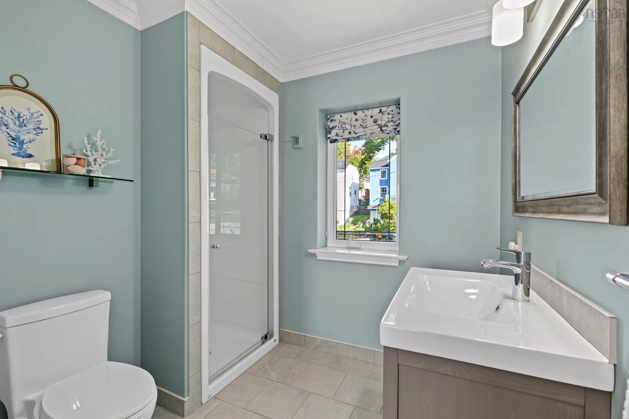 60 Shore Road, Dartmouth, NS B3A 1A3, 3 Bedrooms Bedrooms, ,4 BathroomsBathrooms,Residential,For Sale,Shore,202522887
