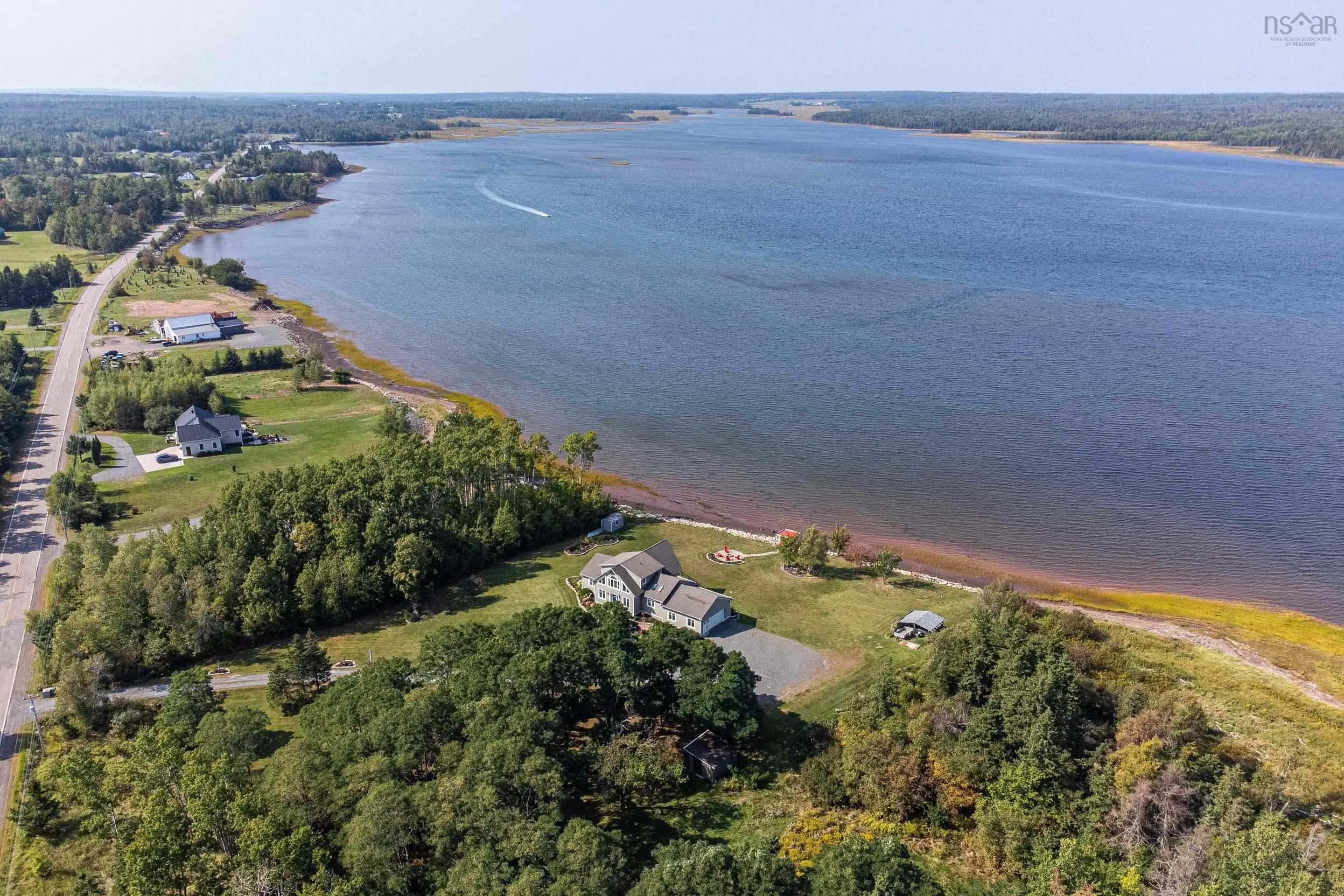 13573 Highway 6, Wallace Bridge, NS B0K 1Y0, 4 Bedrooms Bedrooms, ,2 BathroomsBathrooms,Residential,For Sale,Highway 6,202521411