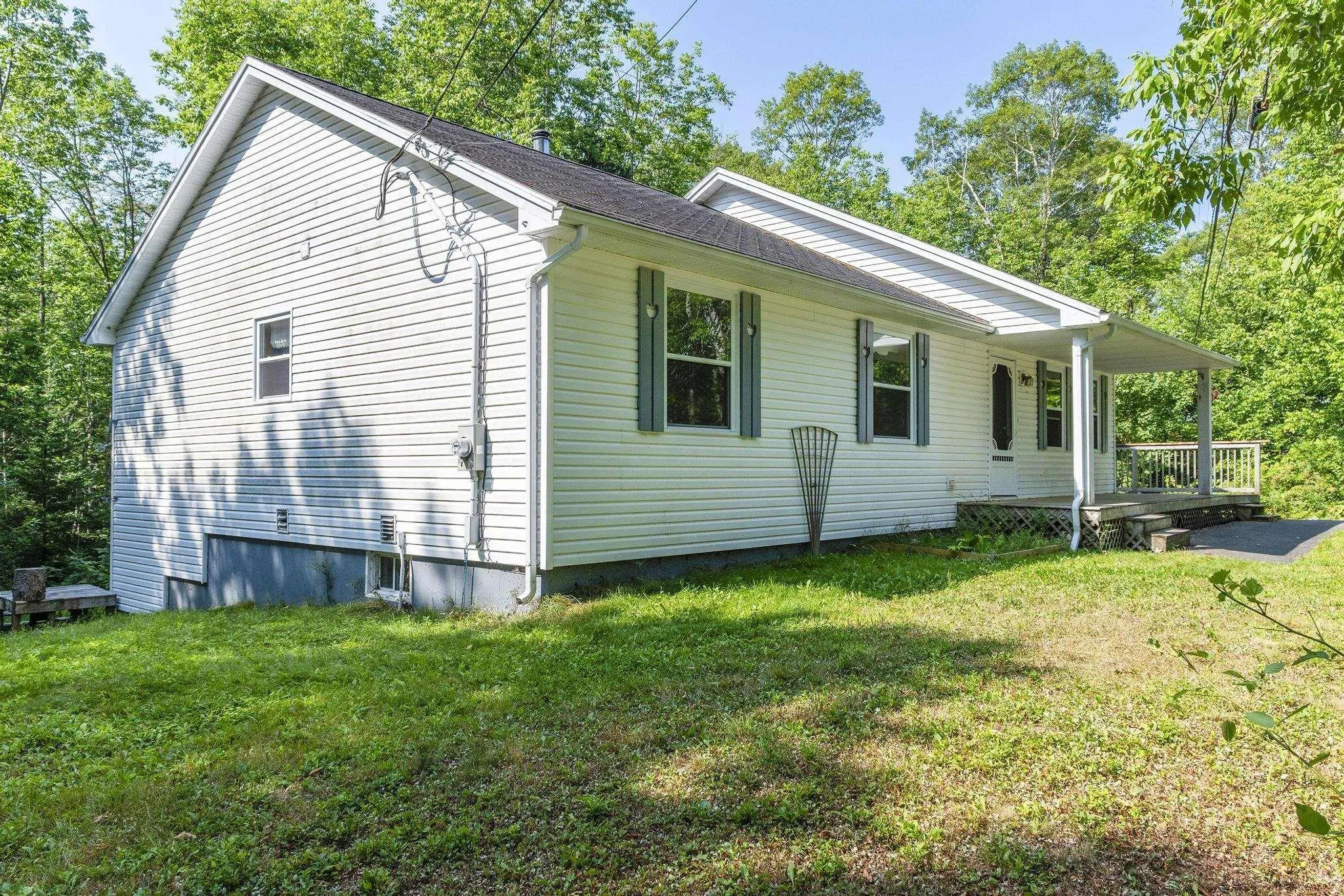 123 Croft Road, Chester Basin, NS B0J 1K0, 5 Bedrooms Bedrooms, ,2 BathroomsBathrooms,Residential,For Sale,Croft,202520539