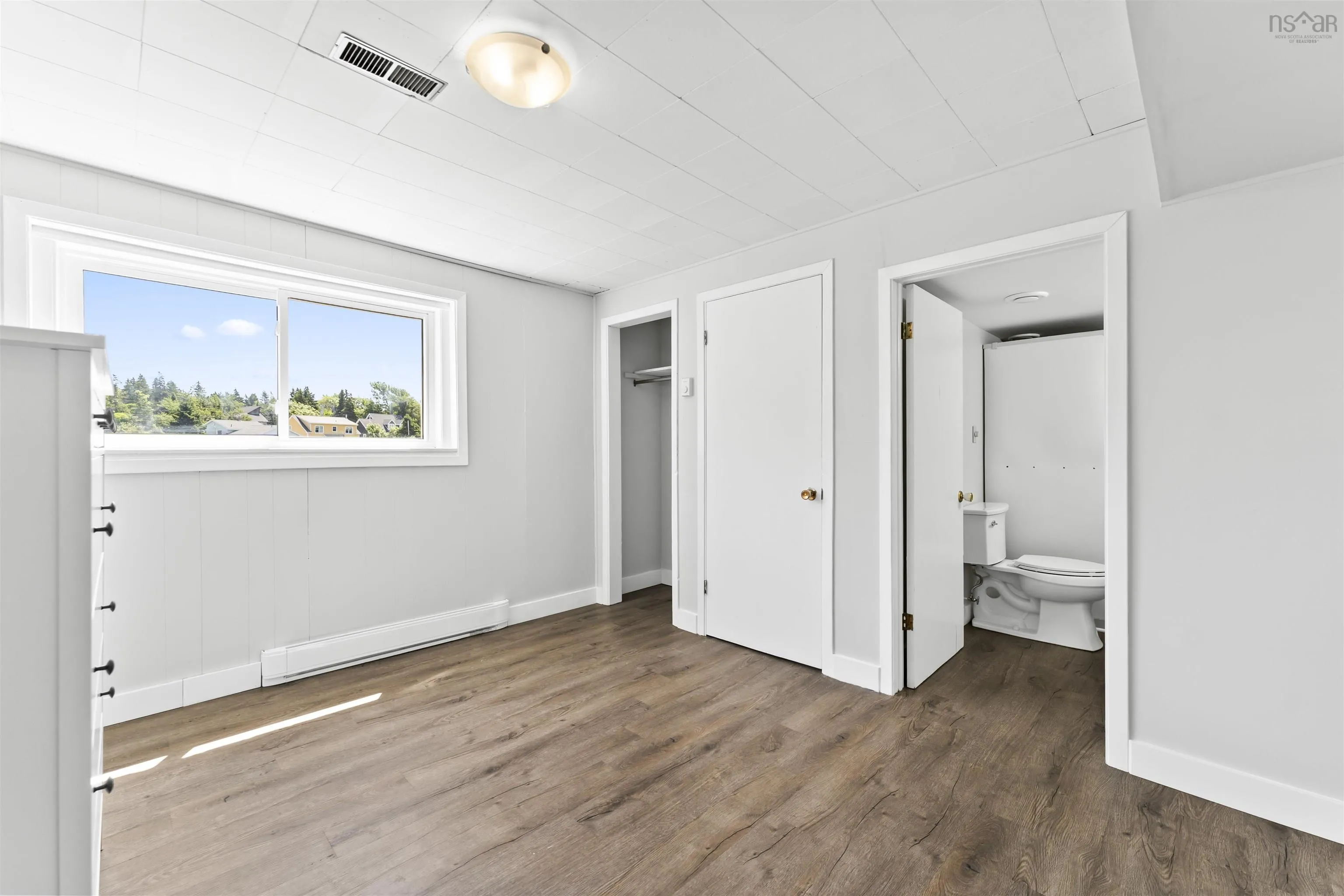 1582 John Brackett Drive, Herring Cove, NS B3V 1G8, 4 Bedrooms Bedrooms, ,3 BathroomsBathrooms,Residential,For Sale,John Brackett,202517674
