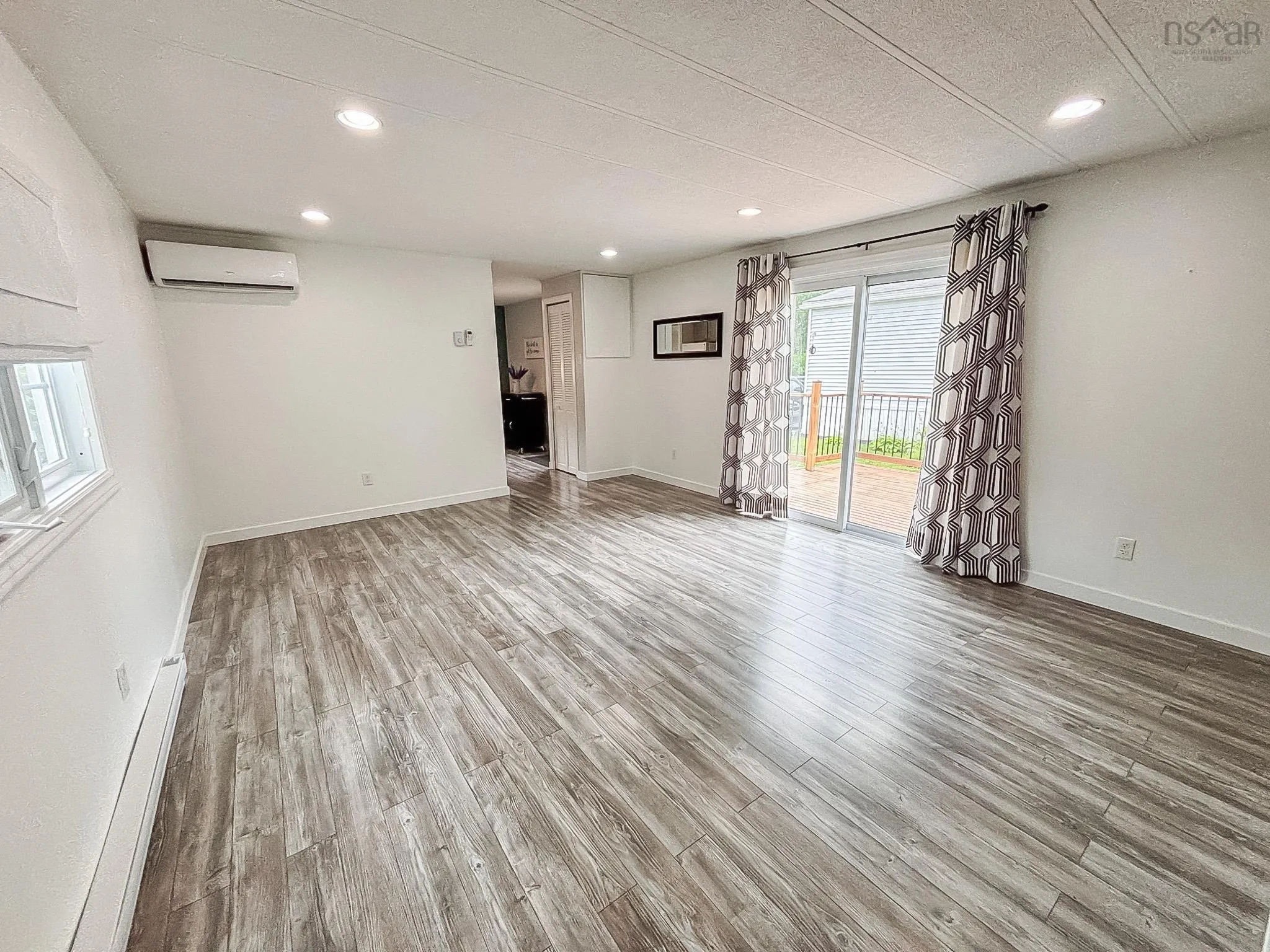 1 Spring Crescent, Bridgewater, NS B4V 3G3, 3 Bedrooms Bedrooms, ,1 BathroomBathrooms,Residential,For Sale,Spring,202518178