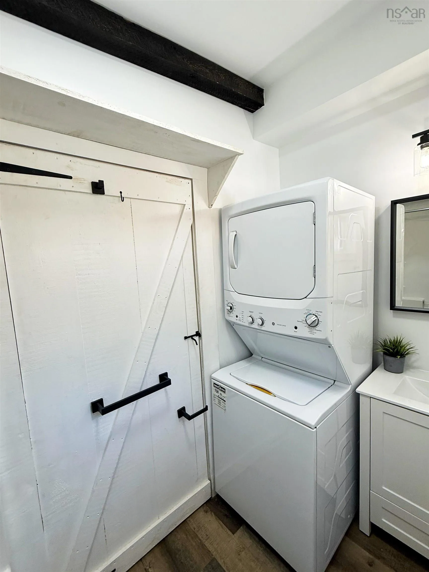 4035 Sissiboo Road, South Range, NS B0W 1H0, 2 Bedrooms Bedrooms, ,1 BathroomBathrooms,Residential,For Sale,Sissiboo,202523196