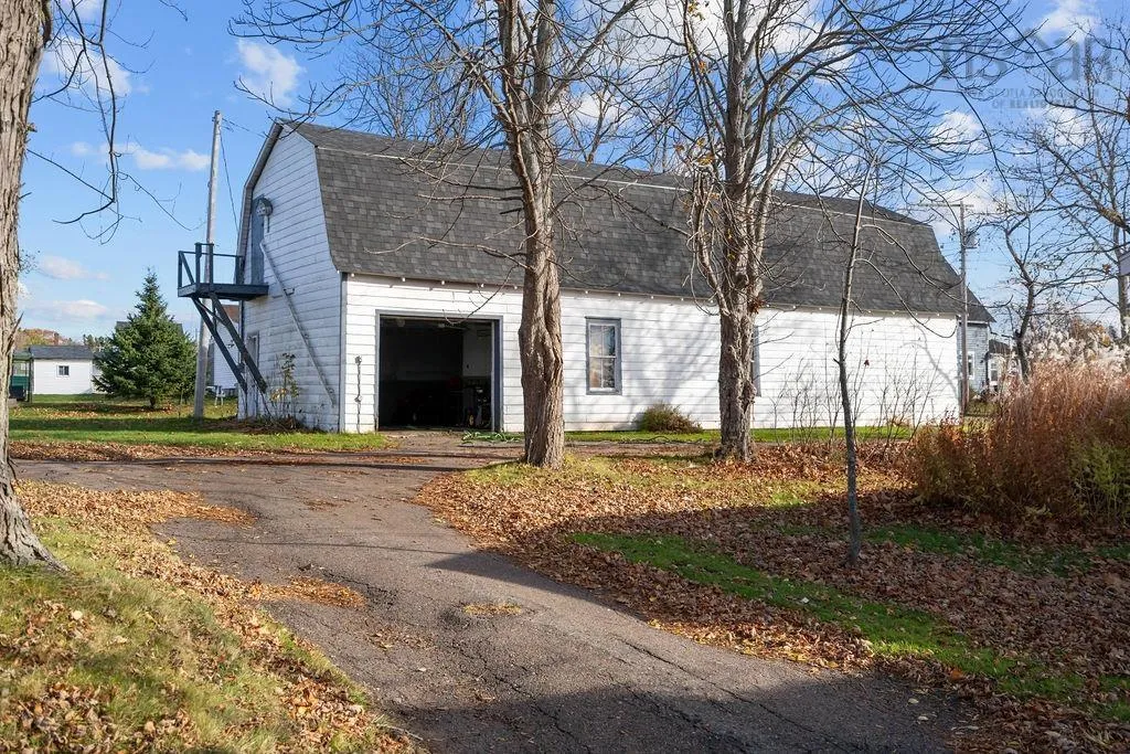 204 Water Street, Pugwash Ns B0k 1l0, ,Commercial Sale,For Sale,Queen,202427089