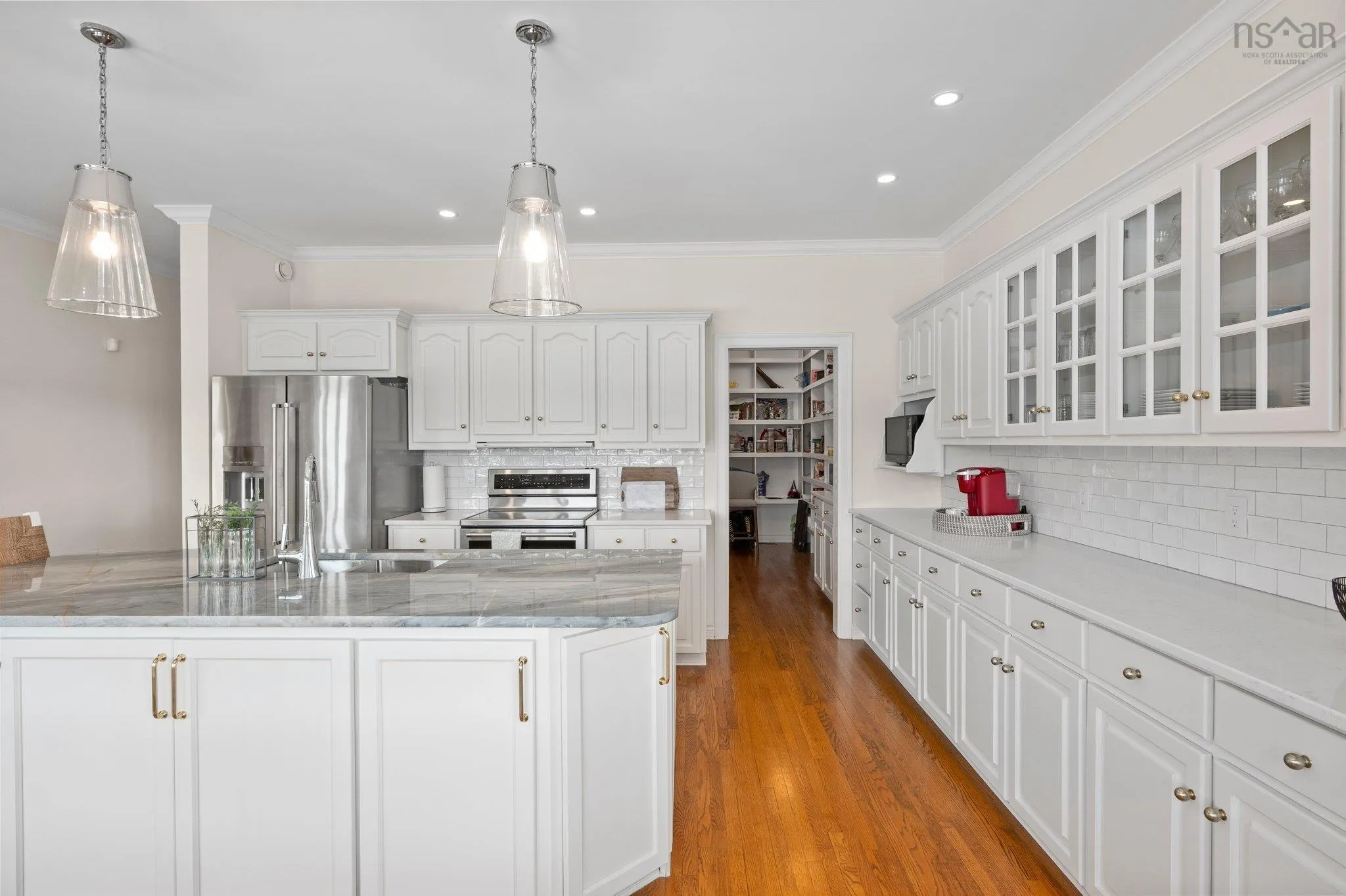 6634 South Street, Halifax Ns B3h 1v2, 4 Bedrooms Bedrooms, ,4 BathroomsBathrooms,Residential,For Sale,South,202503432