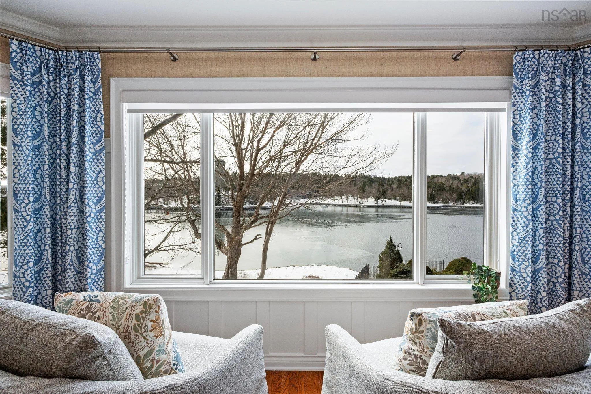 6634 South Street, Halifax Ns B3h 1v2, 4 Bedrooms Bedrooms, ,4 BathroomsBathrooms,Residential,For Sale,South,202503432