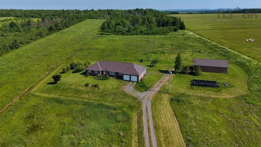2984 Highway 307, Wallace Station Ns B0k 1y0, 3 Bedrooms Bedrooms, ,4 BathroomsBathrooms,Residential,For Sale,Highway 307,202505604