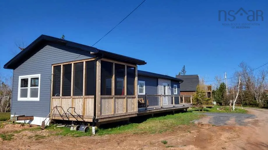 124 Red Cliff Drive, Seafoam Ns B0k 1h0, 3 Bedrooms Bedrooms, ,1 BathroomBathrooms,Residential,For Sale,Red Cliff,202504595