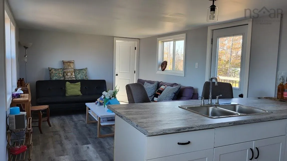 124 Red Cliff Drive, Seafoam Ns B0k 1h0, 3 Bedrooms Bedrooms, ,1 BathroomBathrooms,Residential,For Sale,Red Cliff,202504595