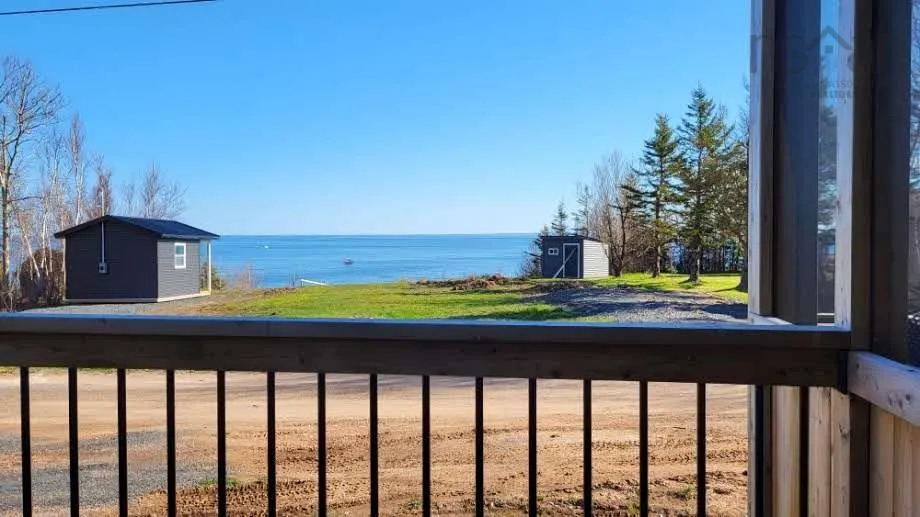 124 Red Cliff Drive, Seafoam Ns B0k 1h0, 3 Bedrooms Bedrooms, ,1 BathroomBathrooms,Residential,For Sale,Red Cliff,202504595