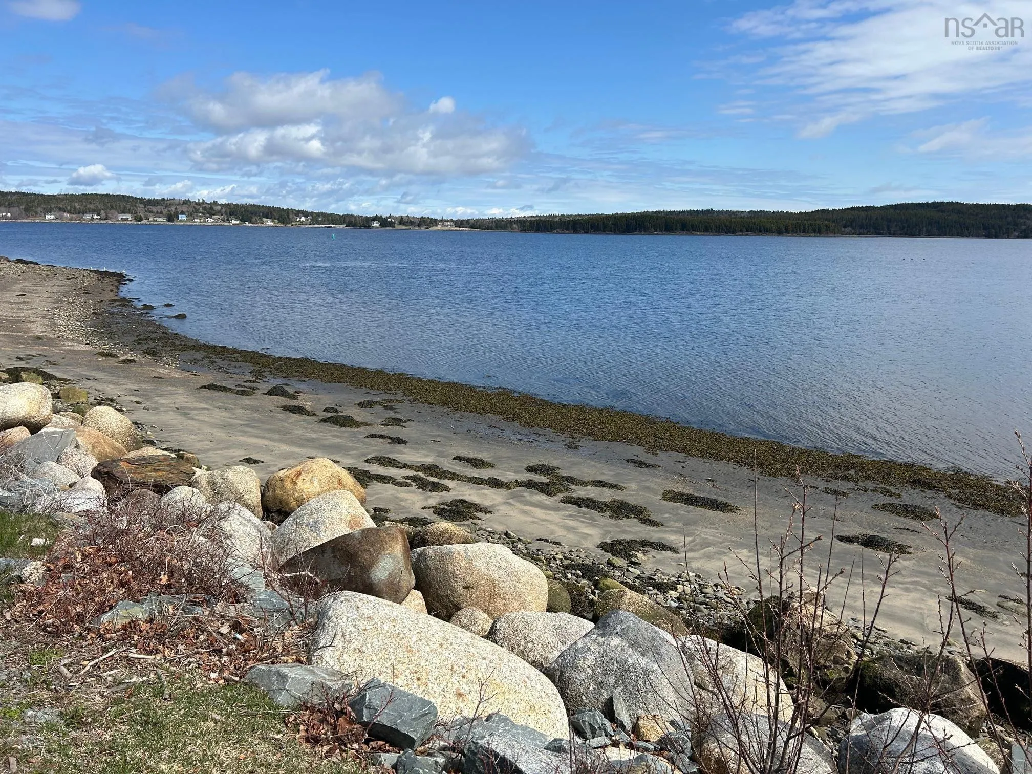 78 Fort Point Road, Lahave Ns B0r 1c0, 3 Bedrooms Bedrooms, ,3 BathroomsBathrooms,Residential,For Sale,Fort Point,202508722