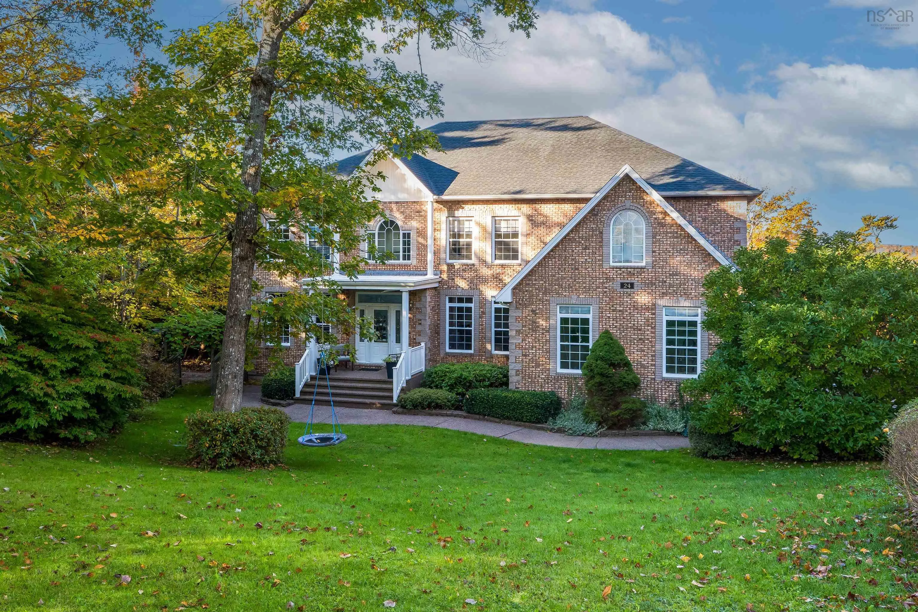 24 Glenmorren Court, Fall River, NS B2T 1A4, 5 Bedrooms Bedrooms, ,5 BathroomsBathrooms,Residential,For Sale,Glenmorren,202522129