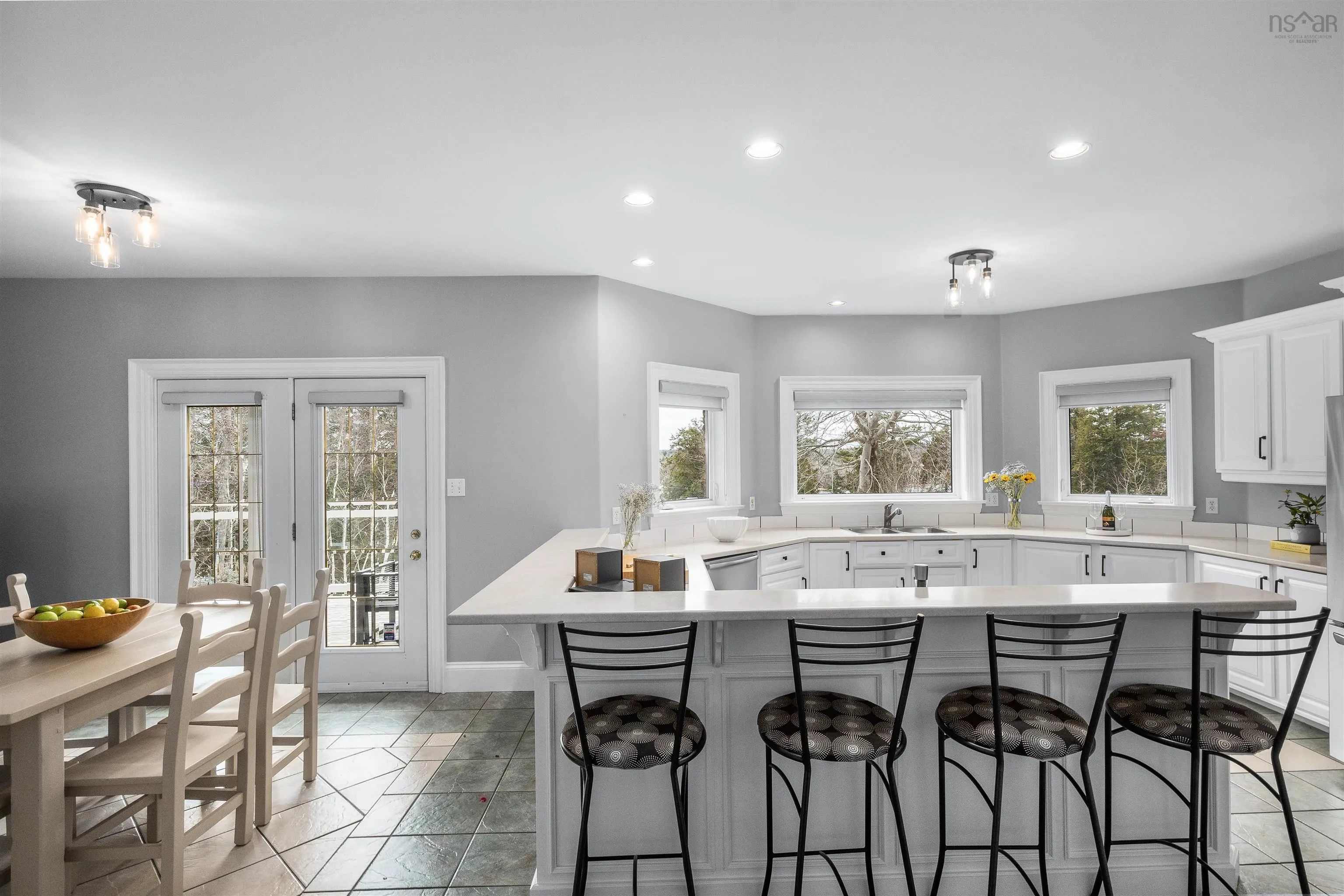 24 Glenmorren Court, Fall River, NS B2T 1A4, 5 Bedrooms Bedrooms, ,5 BathroomsBathrooms,Residential,For Sale,Glenmorren,202522129
