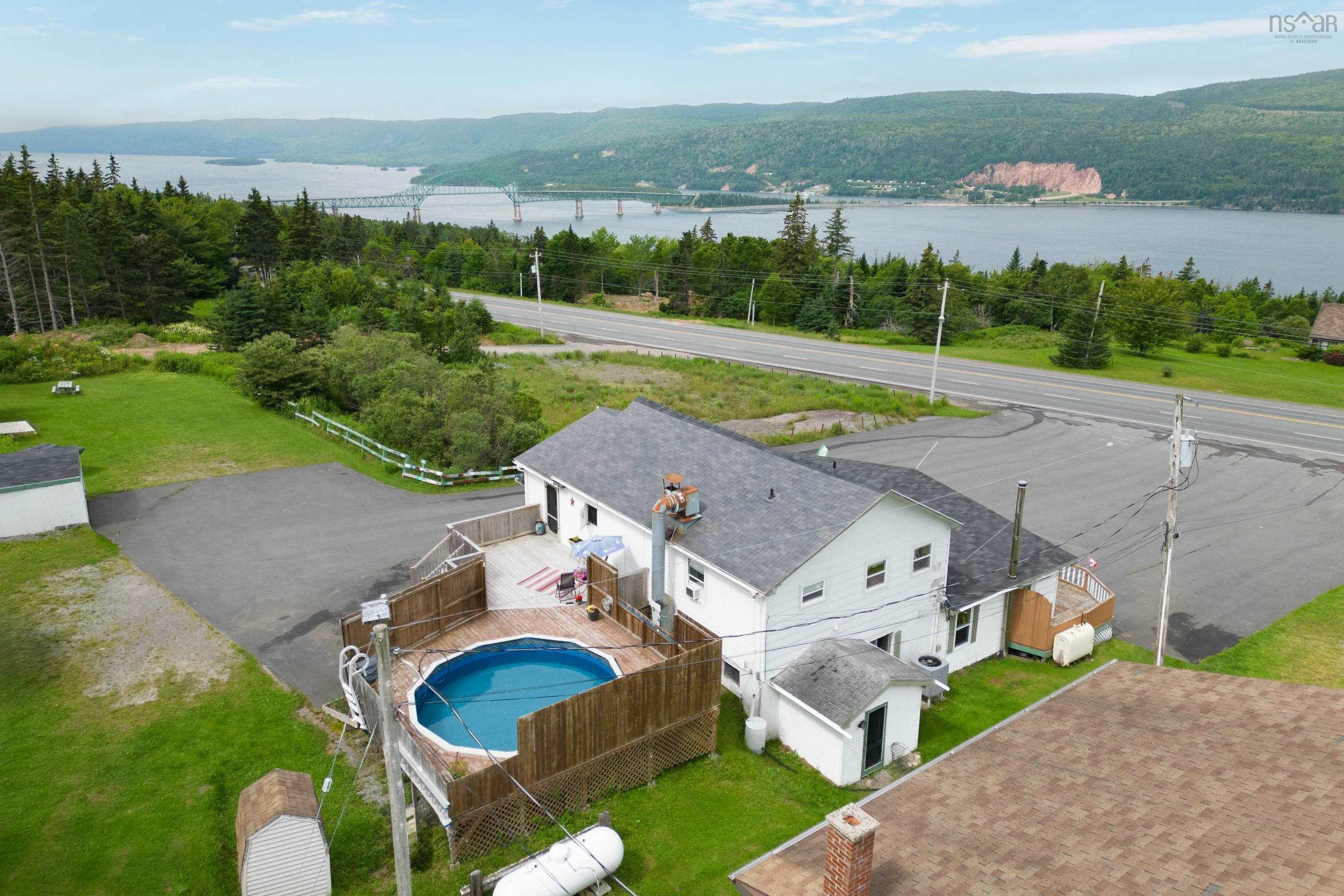 785 105 Highway, Boularderie East, NS B1X 1J6, ,Commercial Sale,For Sale,105,202521230
