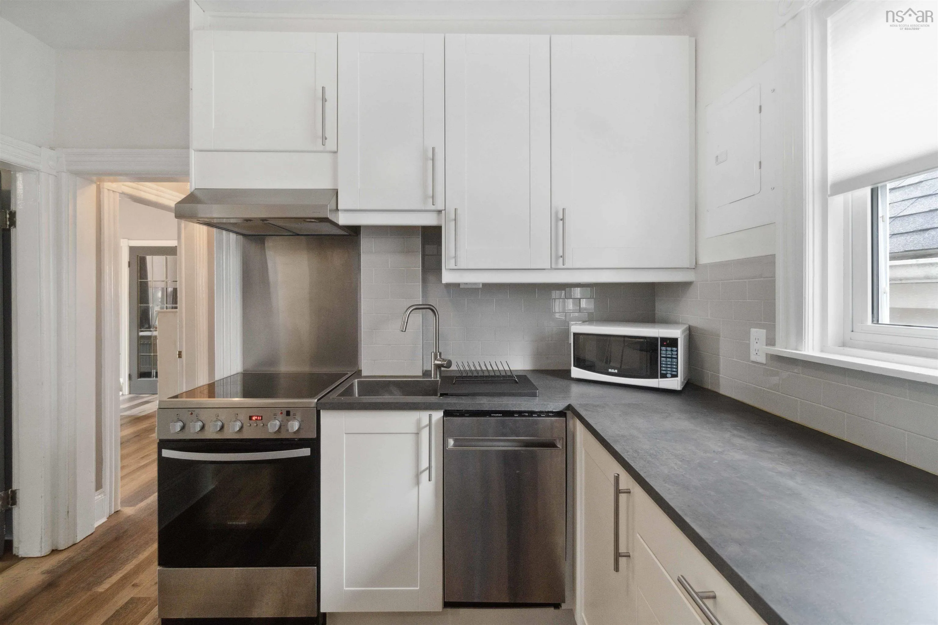 2536-2538 Westmount Street, Halifax, NS B3L 3G6, 4 Bedrooms Bedrooms, ,Residential Income,For Sale,Westmount,202513406