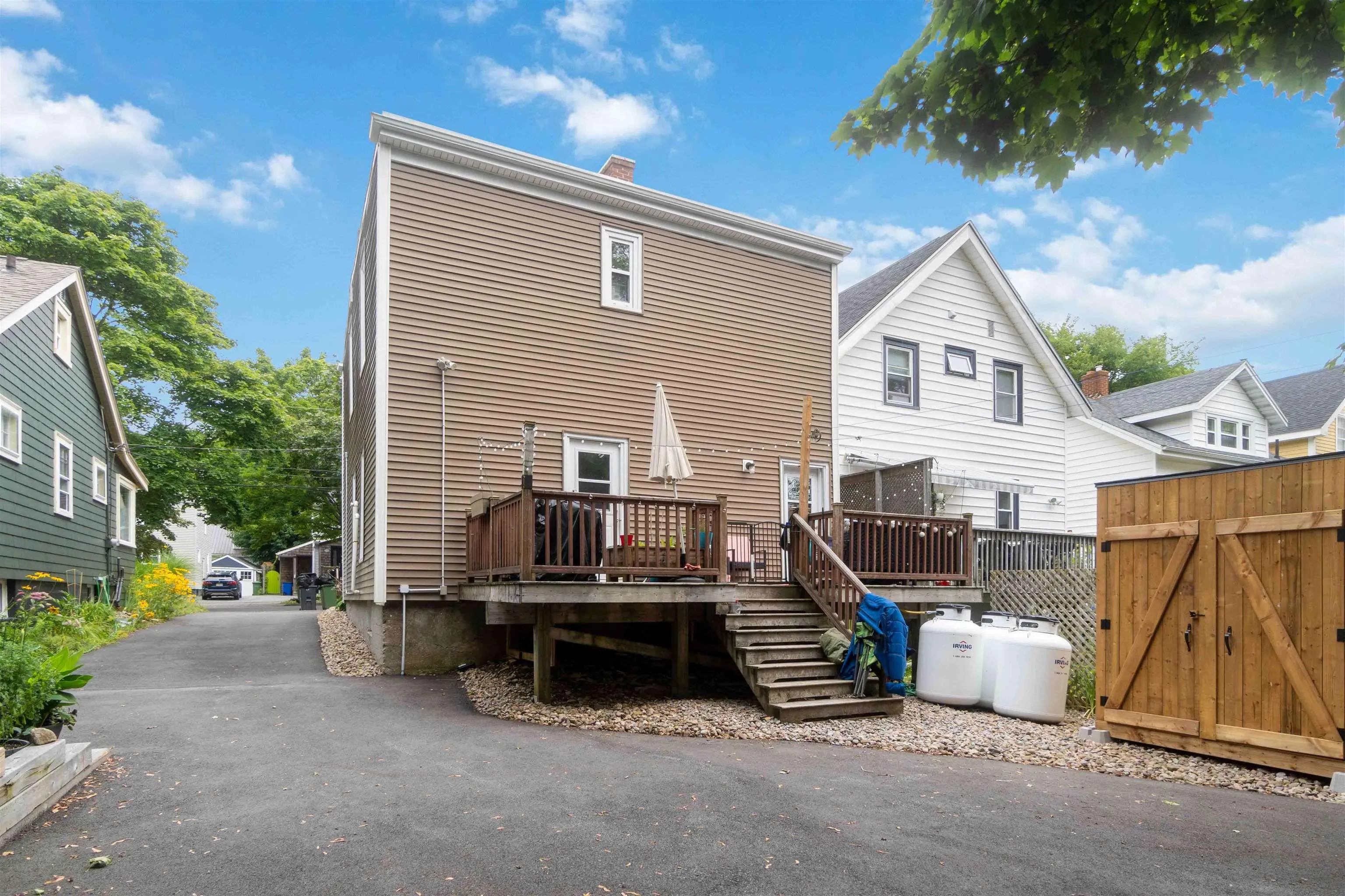 2536-2538 Westmount Street, Halifax, NS B3L 3G6, 4 Bedrooms Bedrooms, ,Residential Income,For Sale,Westmount,202513406