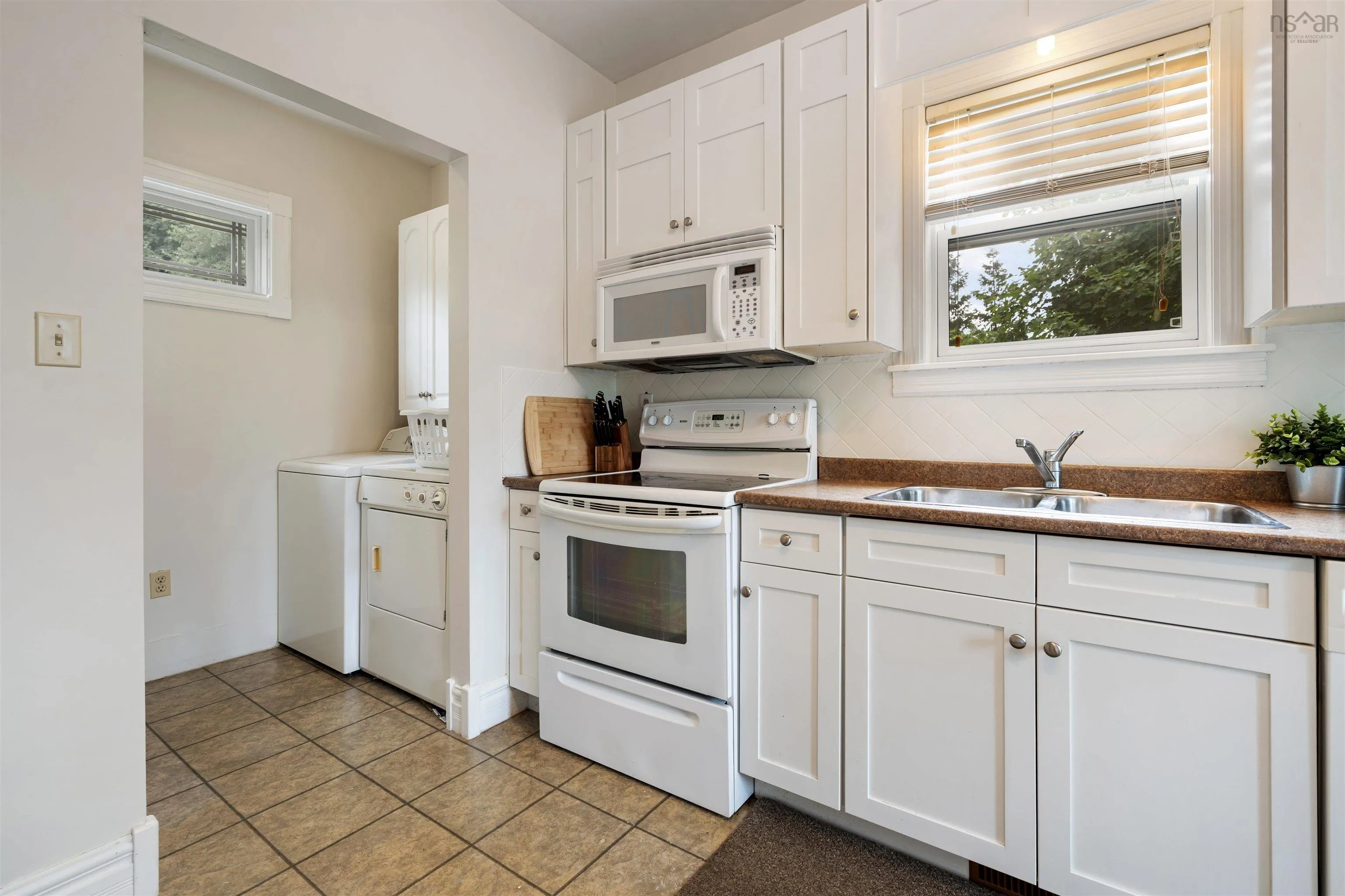166 Reservoir Street, New Glasgow, NS B2H 4K4, 3 Bedrooms Bedrooms, ,2 BathroomsBathrooms,Residential,For Sale,Reservoir,202518704