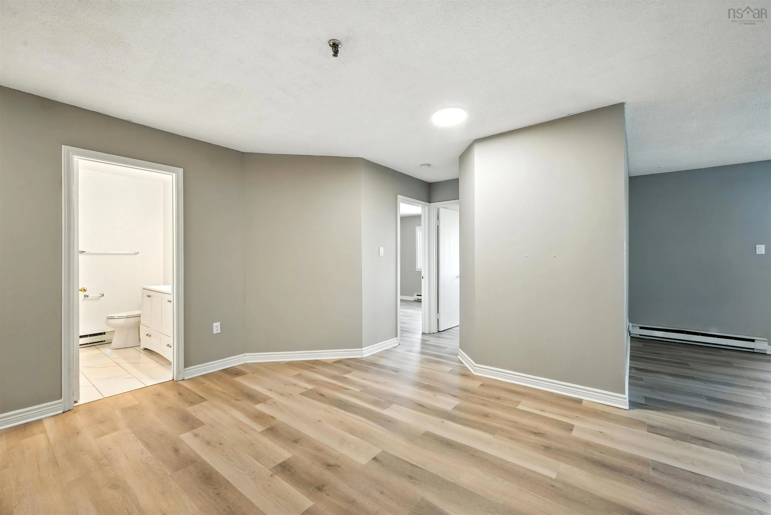 407-15 Langbrae Drive, Halifax, NS B3M 3W5, 2 Bedrooms Bedrooms, ,2 BathroomsBathrooms,Residential,For Sale,Langbrae,202520947