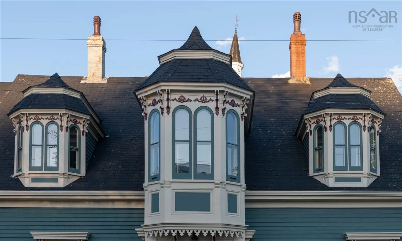 28 King Street, Lunenburg Ns B0j 2c0, 3 Bedrooms Bedrooms, ,2 BathroomsBathrooms,Residential,For Sale,King,202402976