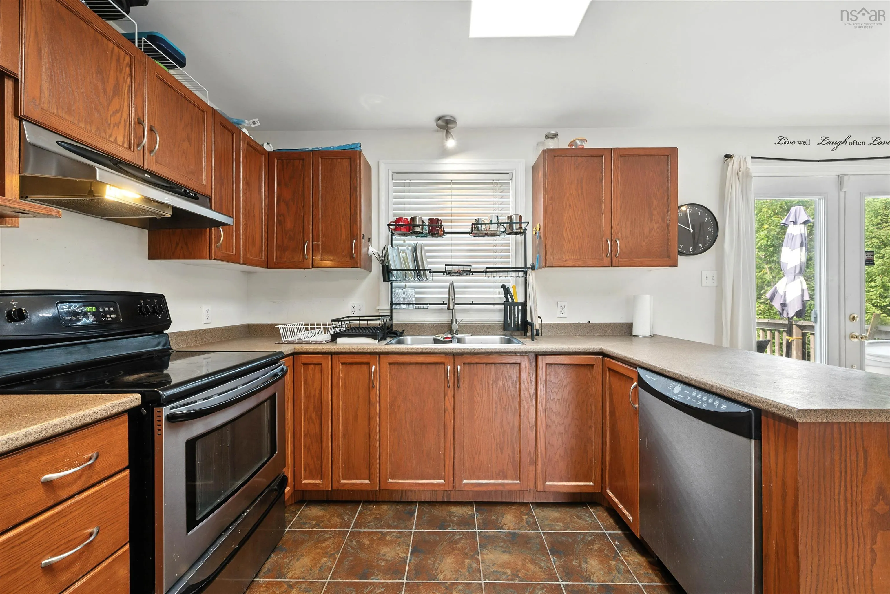 17a Hartlen Avenue, Spryfield, NS B3R 1R5, 3 Bedrooms Bedrooms, ,2 BathroomsBathrooms,Residential,For Sale,Hartlen,202520565