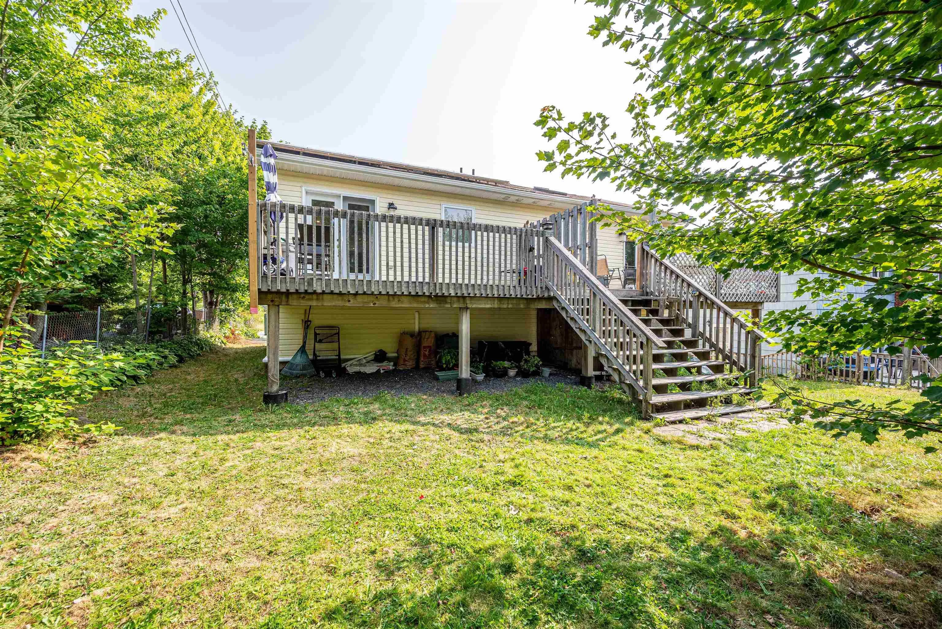 17a Hartlen Avenue, Spryfield, NS B3R 1R5, 3 Bedrooms Bedrooms, ,2 BathroomsBathrooms,Residential,For Sale,Hartlen,202520565