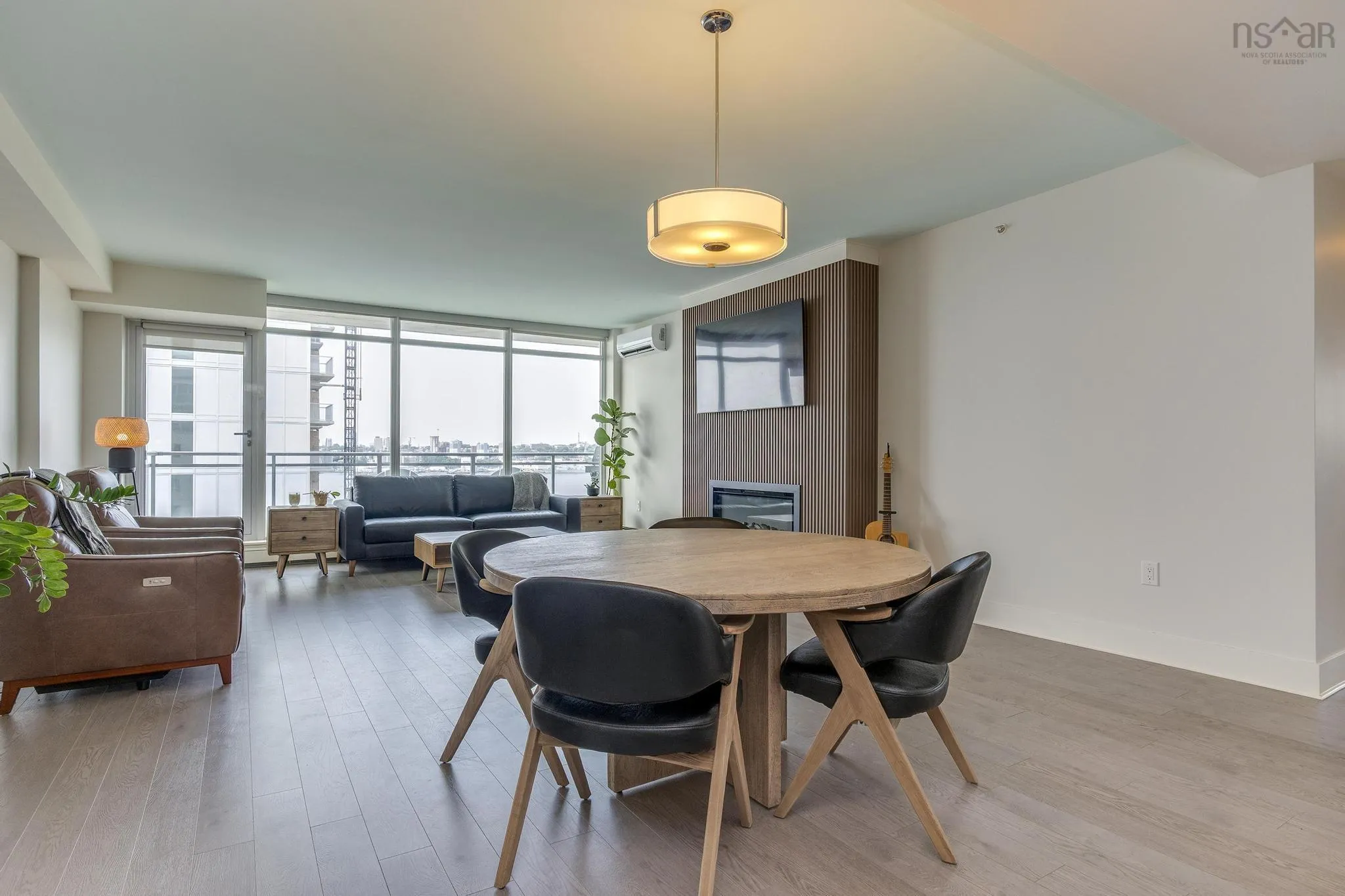 1006-15 Kings Wharf Place, Dartmouth, NS B2Y 0C2, 2 Bedrooms Bedrooms, ,2 BathroomsBathrooms,Residential,For Sale,Kings Wharf,202520359