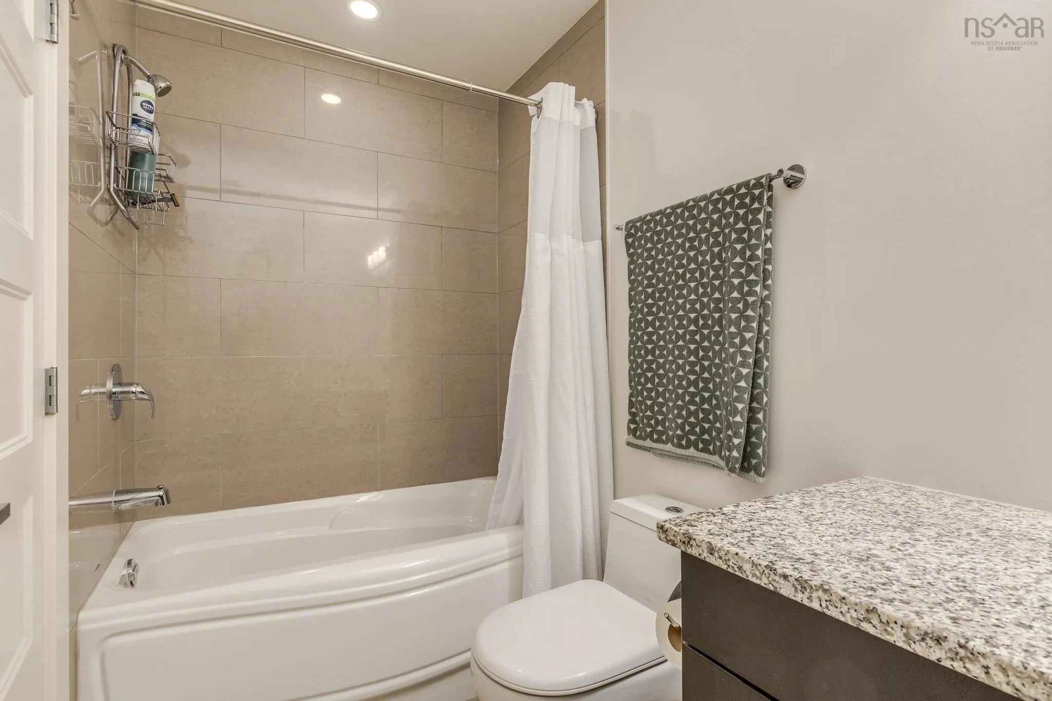 1006-15 Kings Wharf Place, Dartmouth, NS B2Y 0C2, 2 Bedrooms Bedrooms, ,2 BathroomsBathrooms,Residential,For Sale,Kings Wharf,202520359