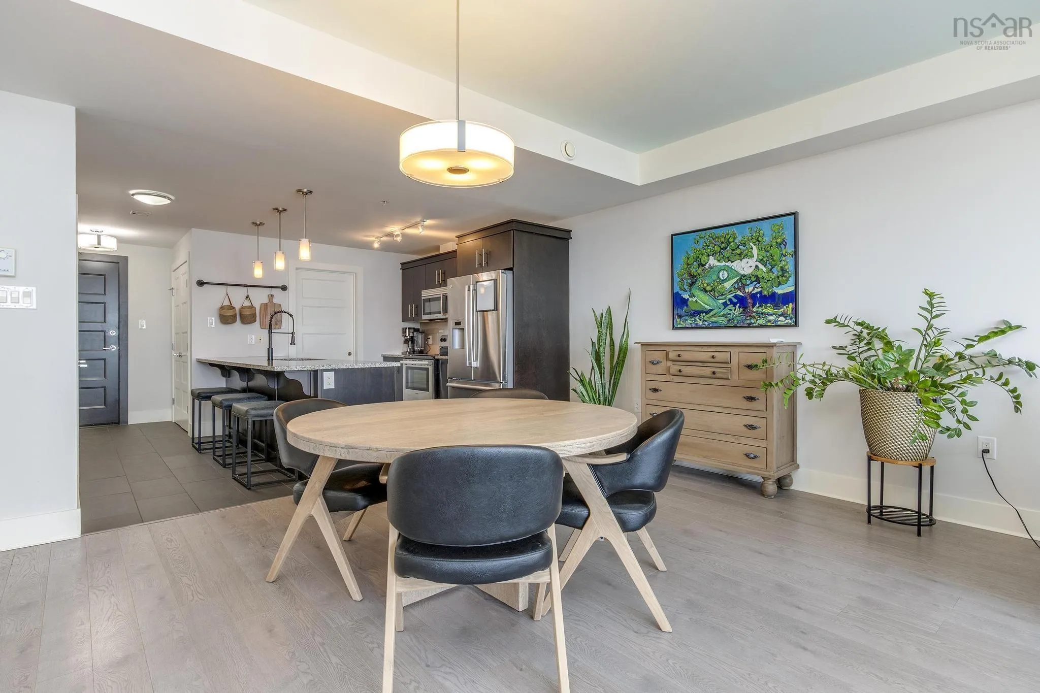 1006-15 Kings Wharf Place, Dartmouth, NS B2Y 0C2, 2 Bedrooms Bedrooms, ,2 BathroomsBathrooms,Residential,For Sale,Kings Wharf,202520359