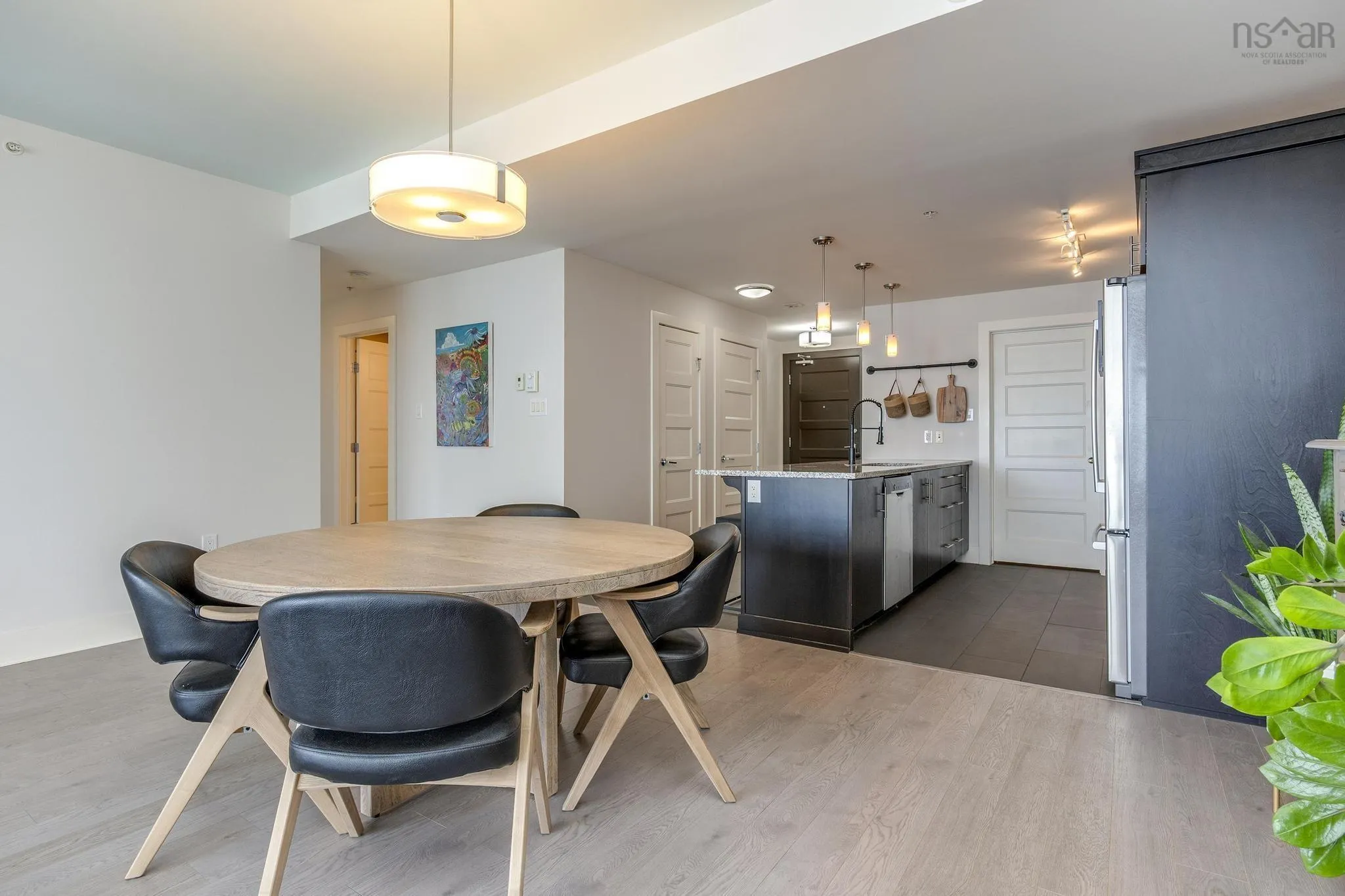 1006-15 Kings Wharf Place, Dartmouth, NS B2Y 0C2, 2 Bedrooms Bedrooms, ,2 BathroomsBathrooms,Residential,For Sale,Kings Wharf,202520359