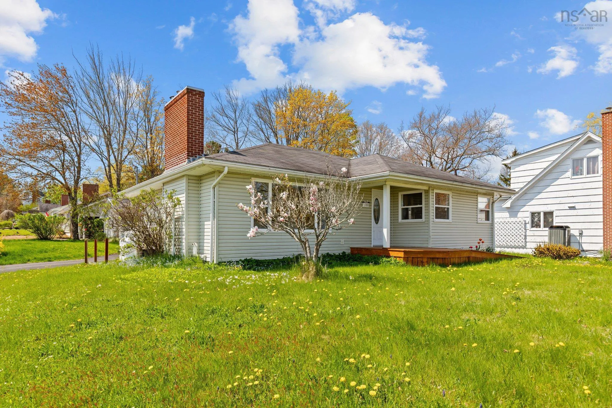 1700 King Street, Windsor, NS B0N 2T0, 3 Bedrooms Bedrooms, ,1 BathroomBathrooms,Residential,For Sale,King,202511391