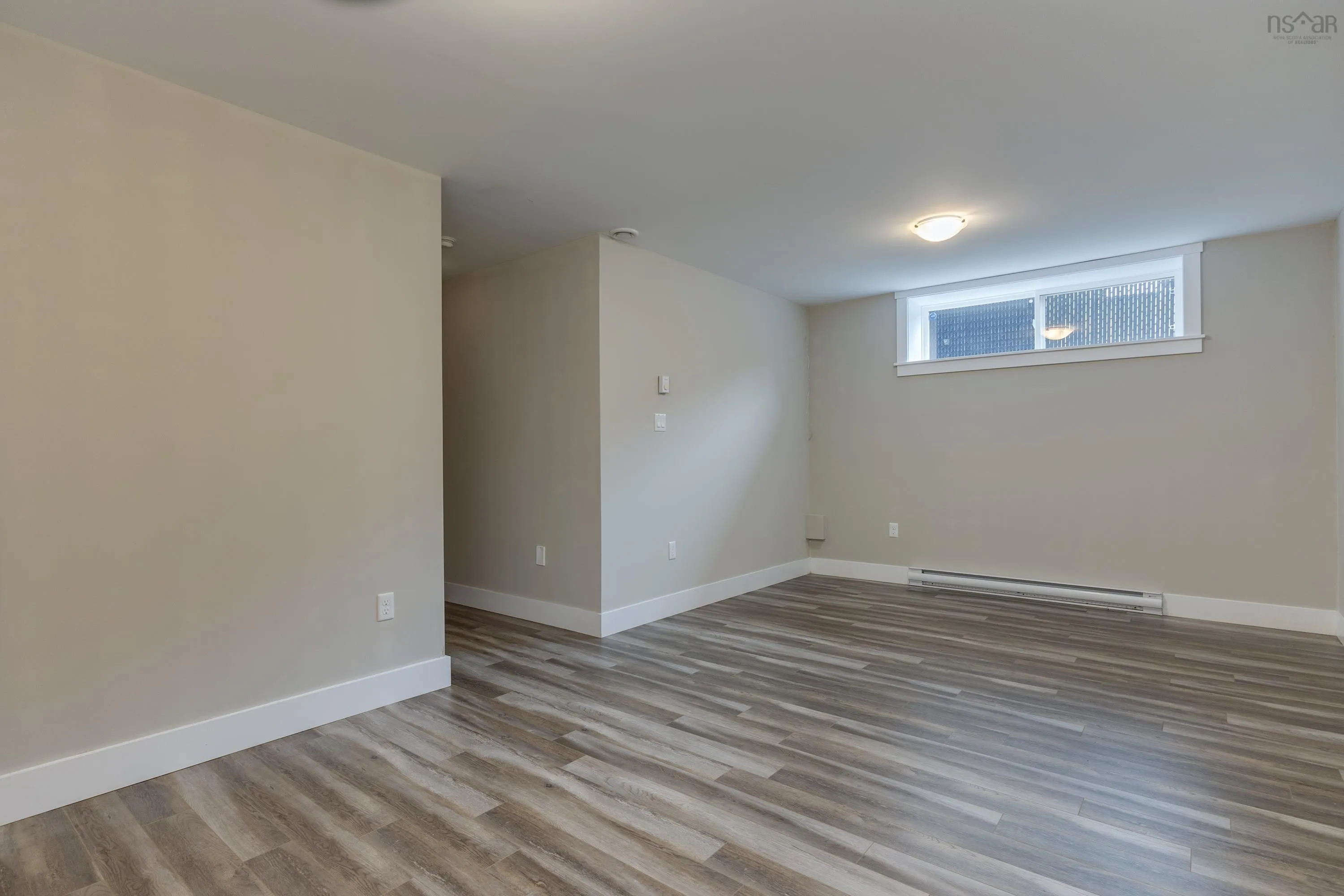 17 Boyne Court, Eastern Passage, NS B3G 0G9, 4 Bedrooms Bedrooms, ,4 BathroomsBathrooms,Residential,For Sale,Boyne,202520973