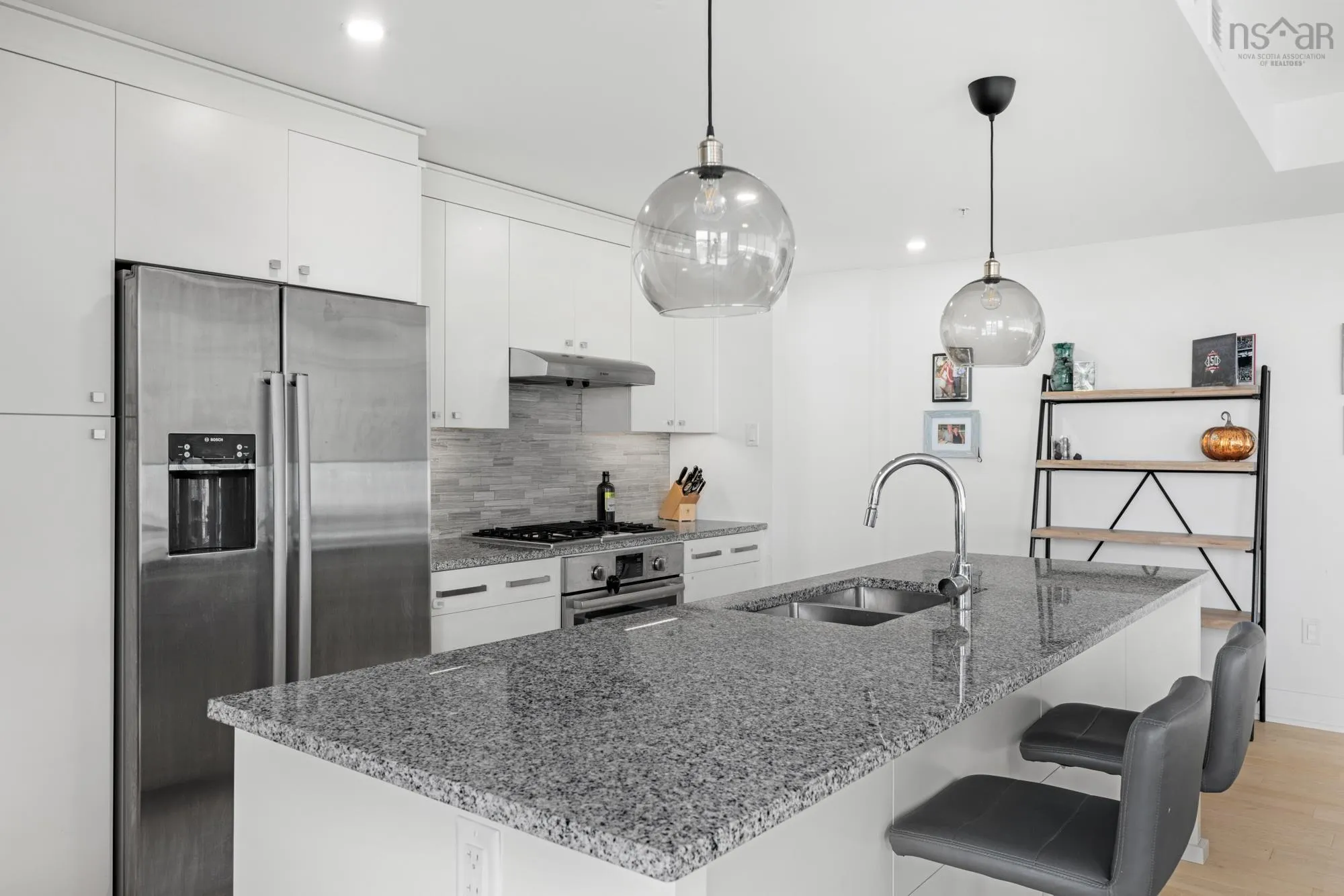 206-67 Kings Wharf Place, Dartmouth, NS B2Y 0C6, 2 Bedrooms Bedrooms, ,2 BathroomsBathrooms,Residential,For Sale,Kings Wharf,202520200