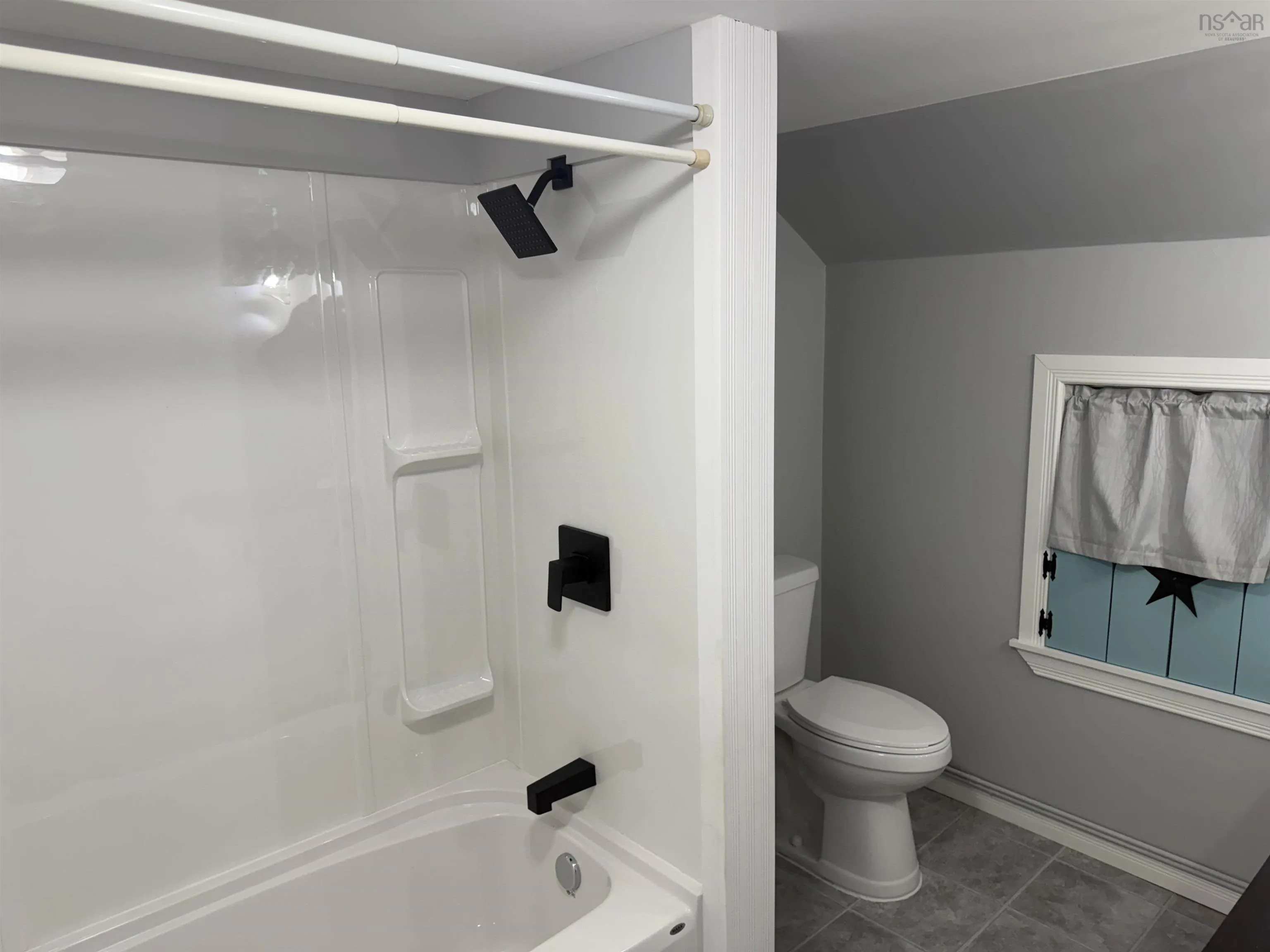 367 Thirteenth Street, New Waterford, NS B1H 4B5, 4 Bedrooms Bedrooms, ,2 BathroomsBathrooms,Residential,For Sale,Thirteenth,202523687
