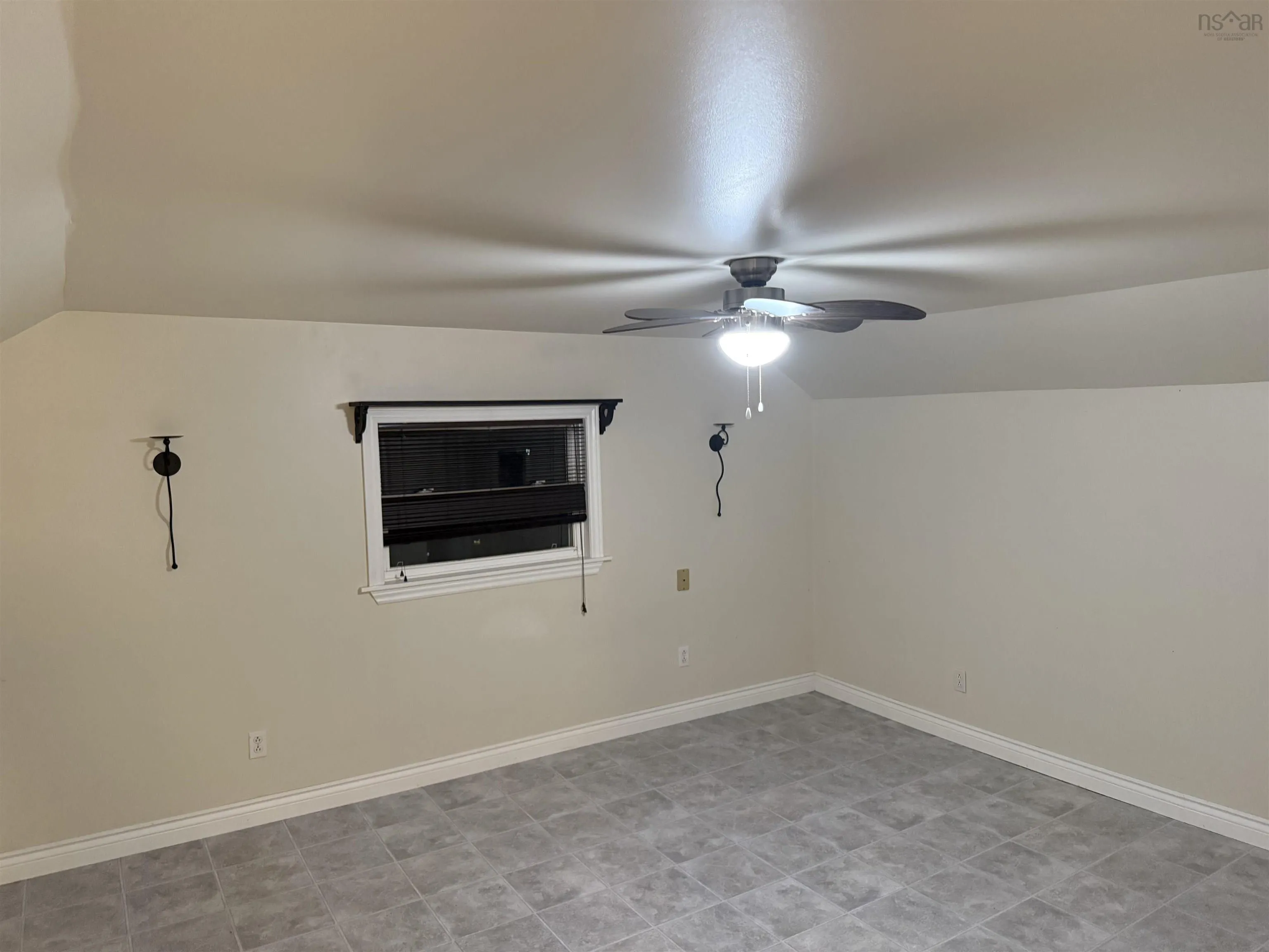 367 Thirteenth Street, New Waterford, NS B1H 4B5, 4 Bedrooms Bedrooms, ,2 BathroomsBathrooms,Residential,For Sale,Thirteenth,202523687