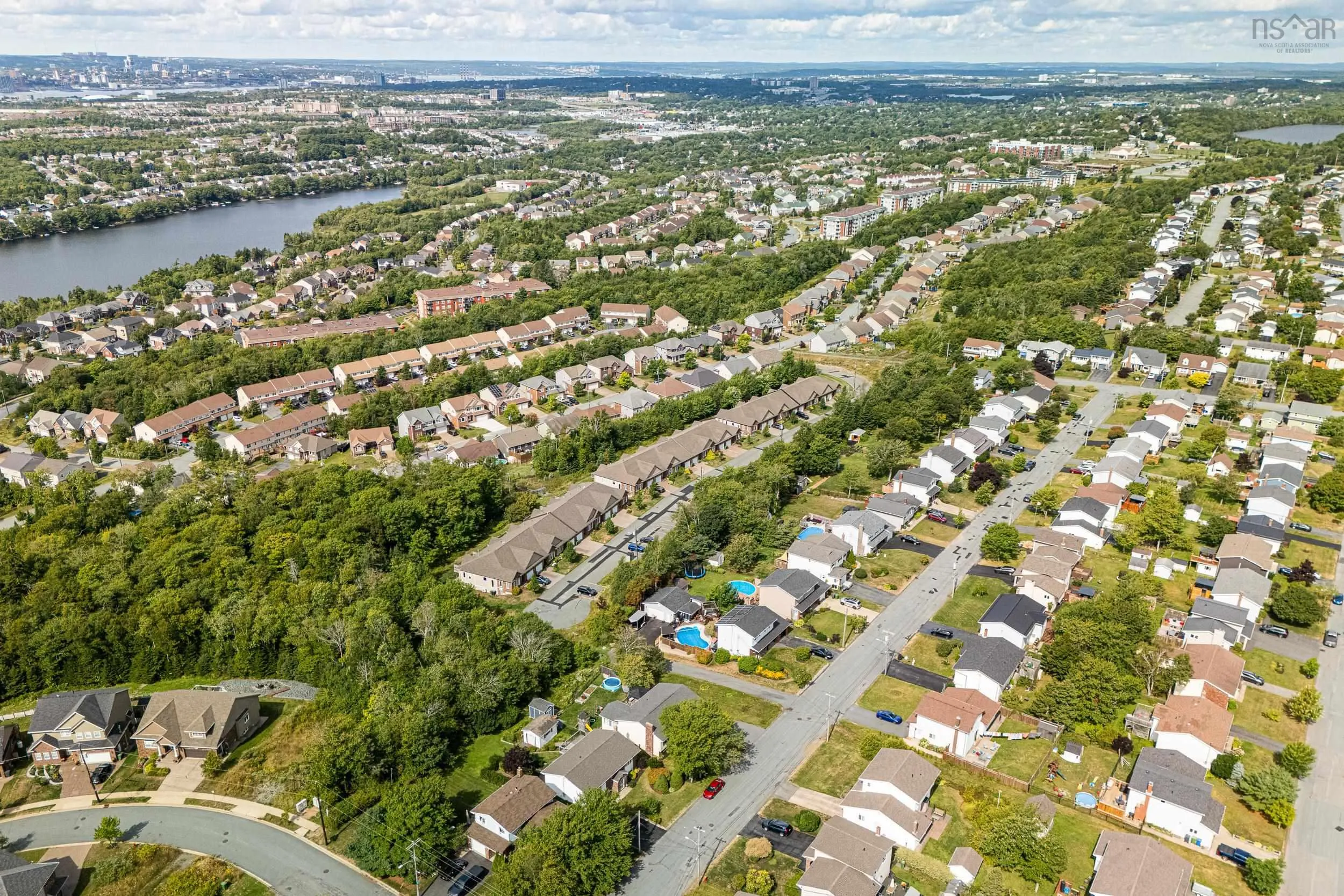 6 Eagle Lane, Cole Harbour, NS B2V 2G5, 4 Bedrooms Bedrooms, ,3 BathroomsBathrooms,Residential,For Sale,Eagle,202522050