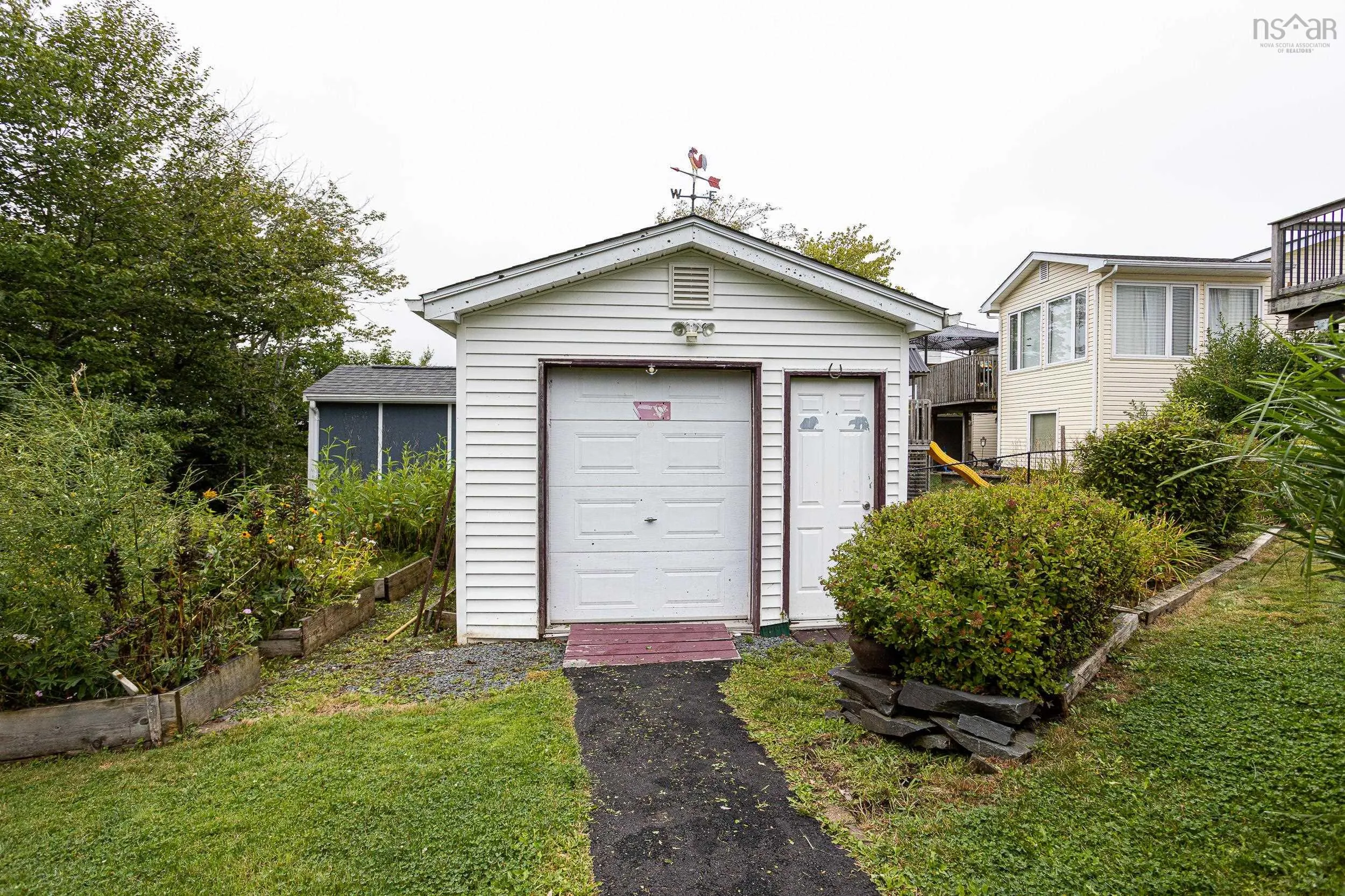 6 Eagle Lane, Cole Harbour, NS B2V 2G5, 4 Bedrooms Bedrooms, ,3 BathroomsBathrooms,Residential,For Sale,Eagle,202522050