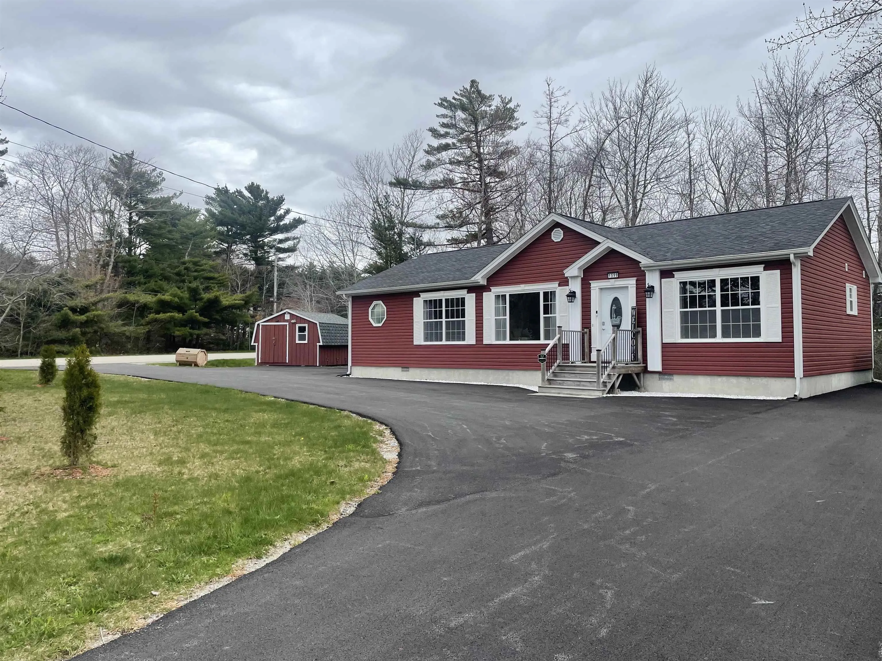 1599 Lake Road, Sandy Point Ns B0w 1w0, 3 Bedrooms Bedrooms, ,3 BathroomsBathrooms,Residential,For Sale,Lake,202510587