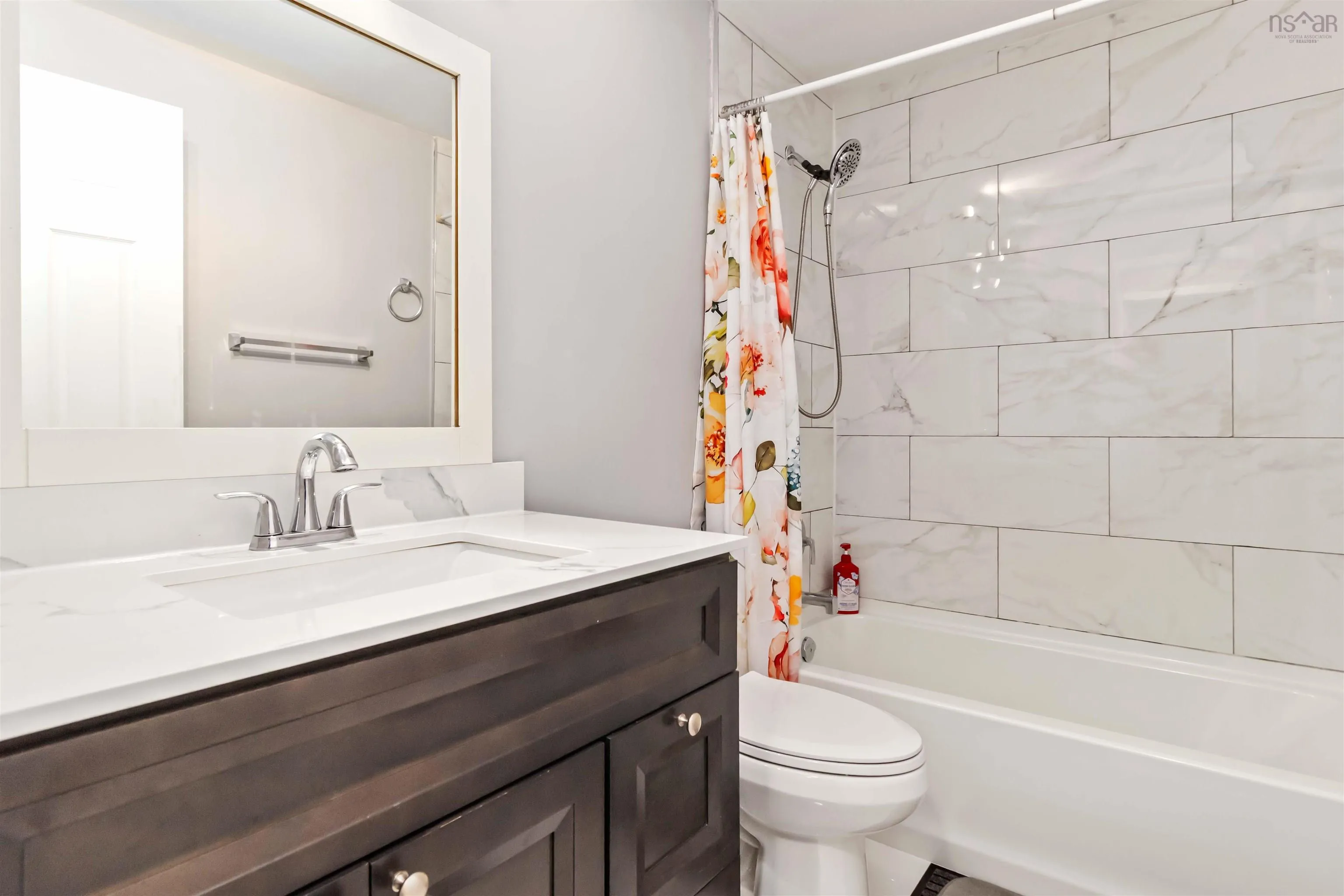 6a Paul David Court, Dartmouth, NS B2X 2Y8, 4 Bedrooms Bedrooms, ,2 BathroomsBathrooms,Residential,For Sale,Paul David,202523984