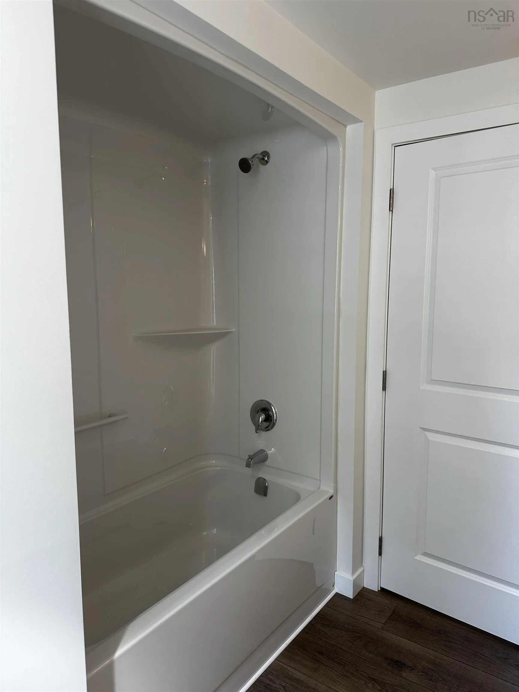 84 Homco Drive, New Minas, NS B4N 3Y5, 2 Bedrooms Bedrooms, ,1 BathroomBathrooms,Residential,For Sale,Homco,202522568