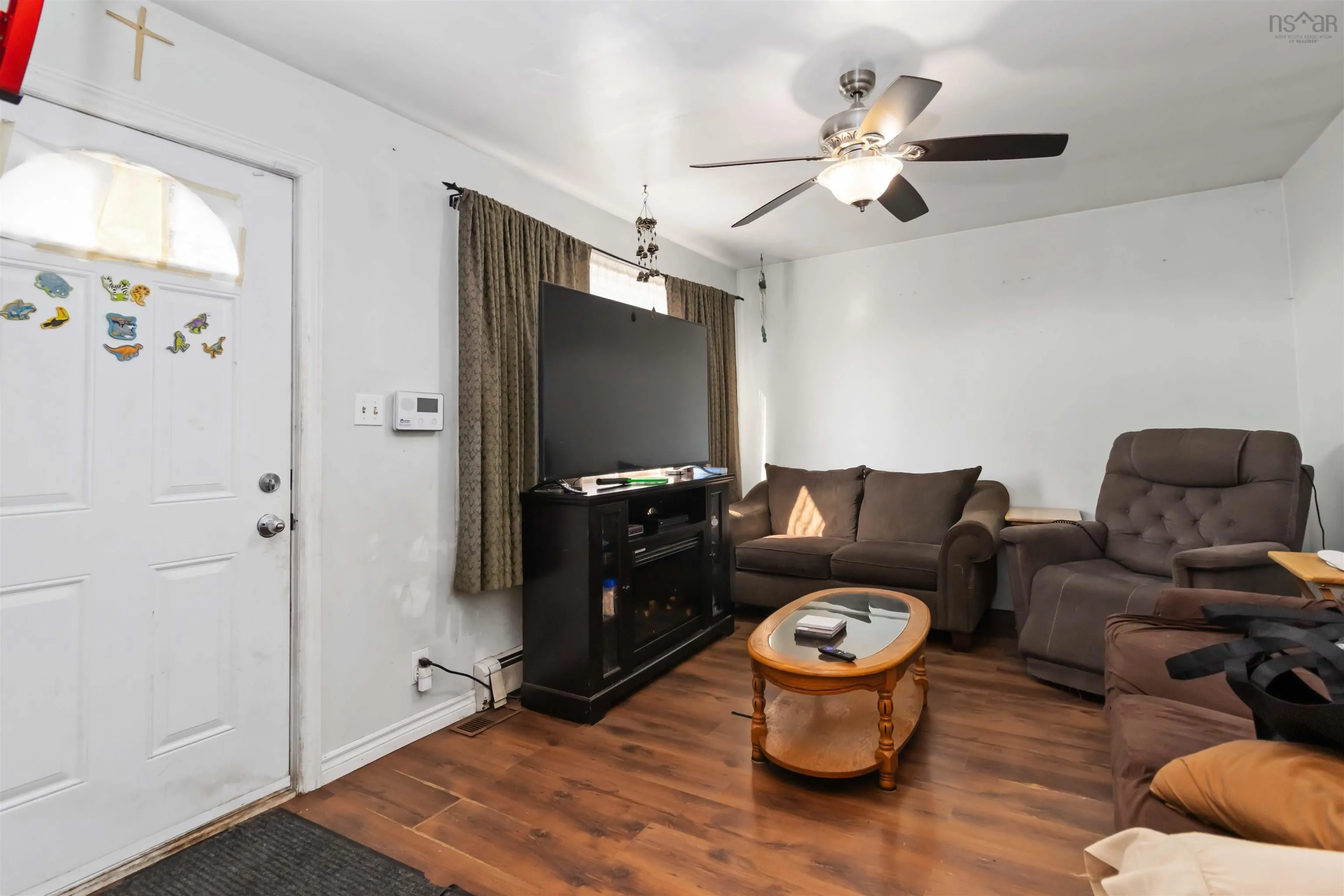 24 Levis Street, Halifax, NS B3R 1L9, 3 Bedrooms Bedrooms, ,1 BathroomBathrooms,Residential,For Sale,Levis,202519325