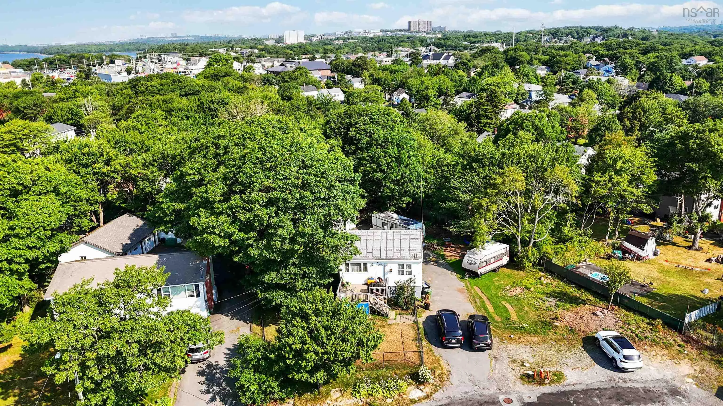 24 Levis Street, Halifax, NS B3R 1L9, 3 Bedrooms Bedrooms, ,1 BathroomBathrooms,Residential,For Sale,Levis,202519325