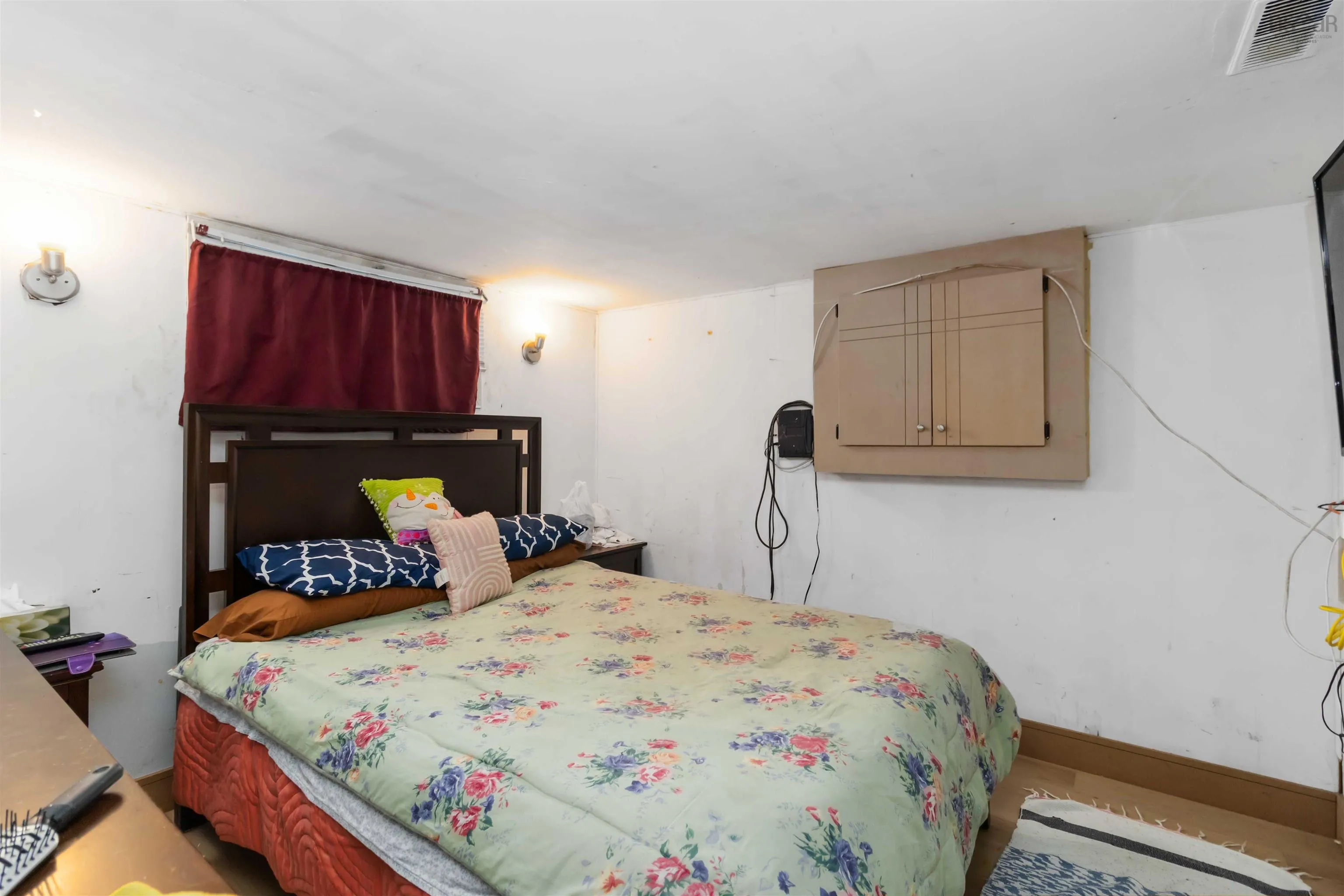 24 Levis Street, Halifax, NS B3R 1L9, 3 Bedrooms Bedrooms, ,1 BathroomBathrooms,Residential,For Sale,Levis,202519325