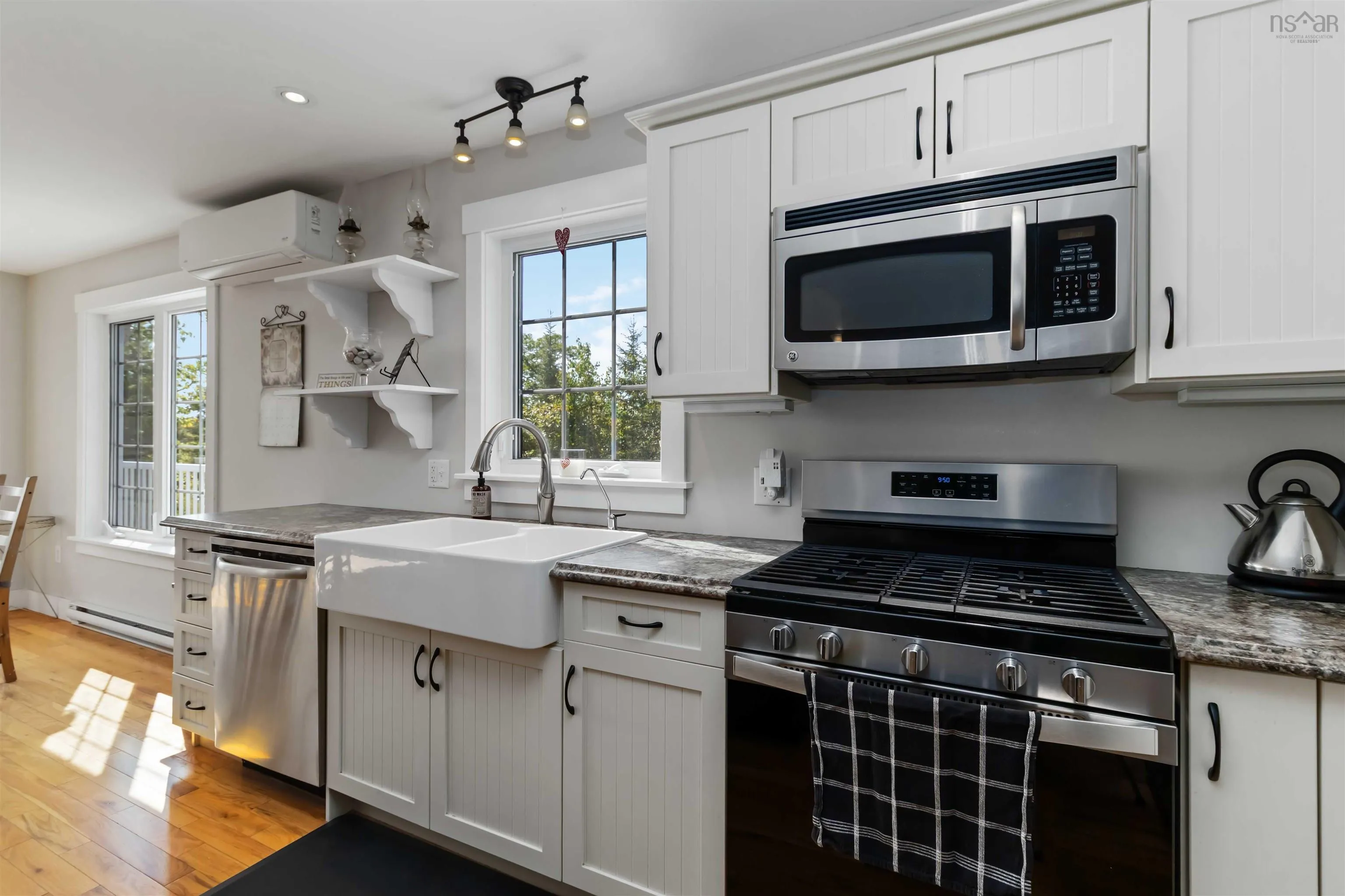110 Oakridge Road, Mill Road, NS B0J 2M0, 2 Bedrooms Bedrooms, ,2 BathroomsBathrooms,Residential,For Sale,Oakridge,202515092