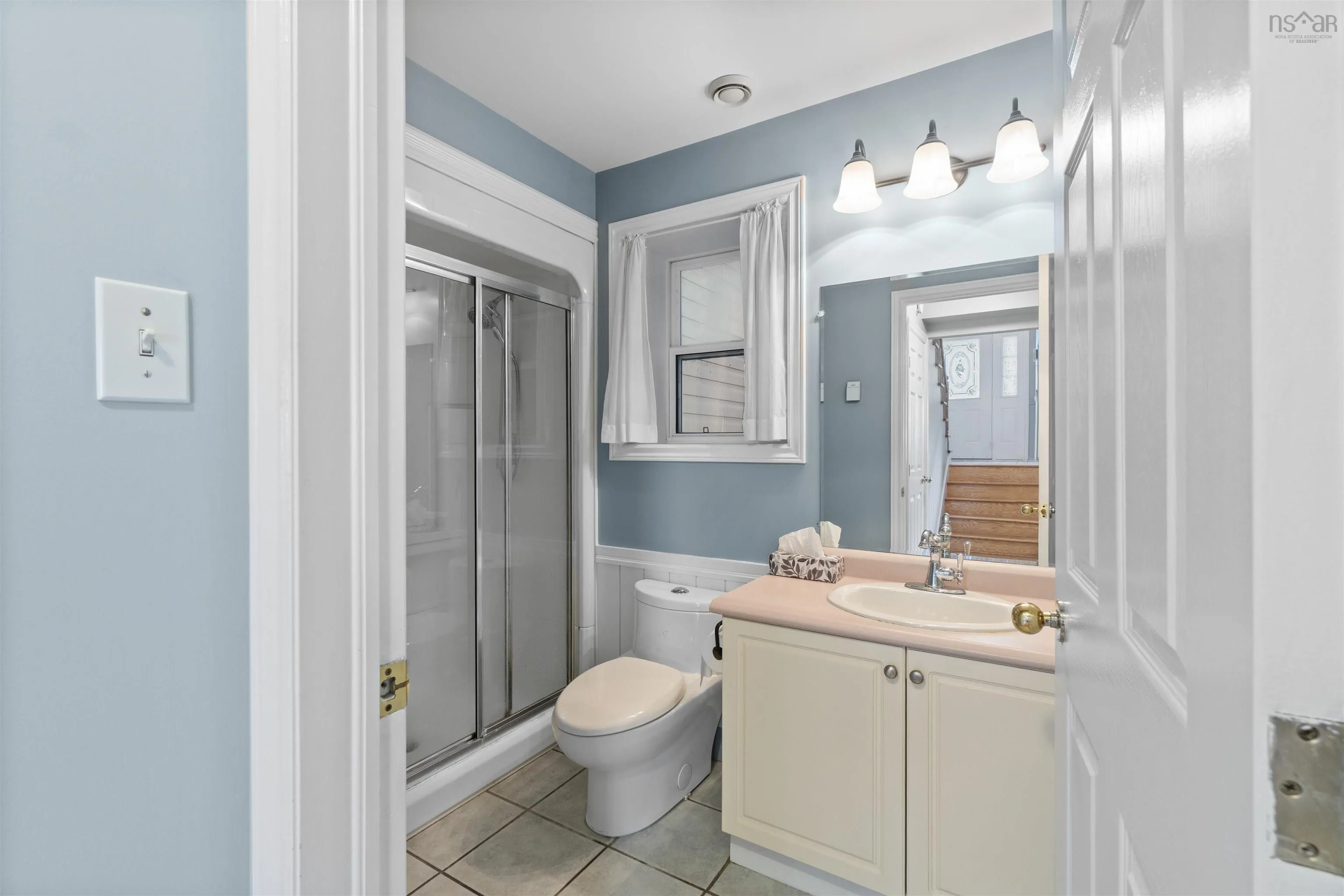 15 Wilton Crescent, Cole Harbour, NS B2V 2S9, 4 Bedrooms Bedrooms, ,2 BathroomsBathrooms,Residential,For Sale,Wilton,202521730