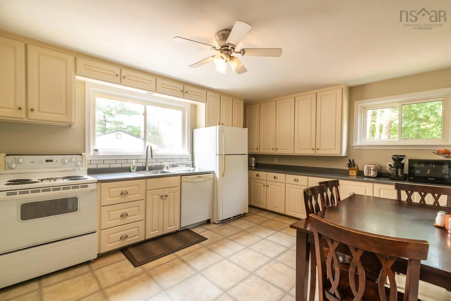 538 Highway 2, Brookfield, NS B0N 1C0, 3 Bedrooms Bedrooms, ,2 BathroomsBathrooms,Residential,For Sale,Highway 2,202520262
