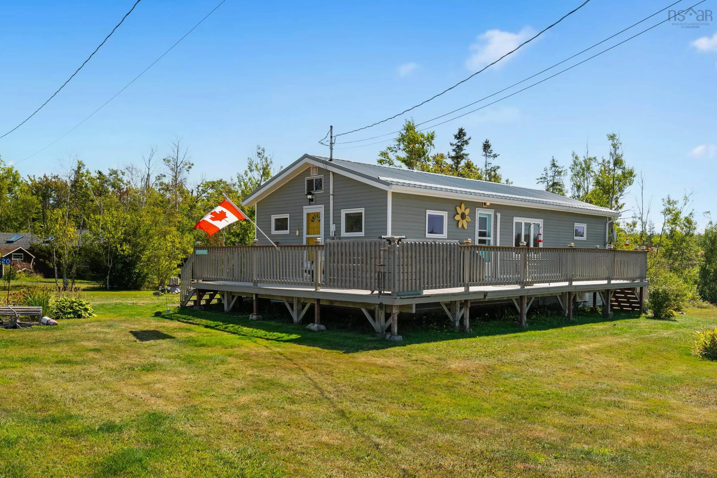 20 Macknight Lane, Seafoam, NS B0K 1N0, 4 Bedrooms Bedrooms, ,2 BathroomsBathrooms,Residential,For Sale,Macknight,202522809