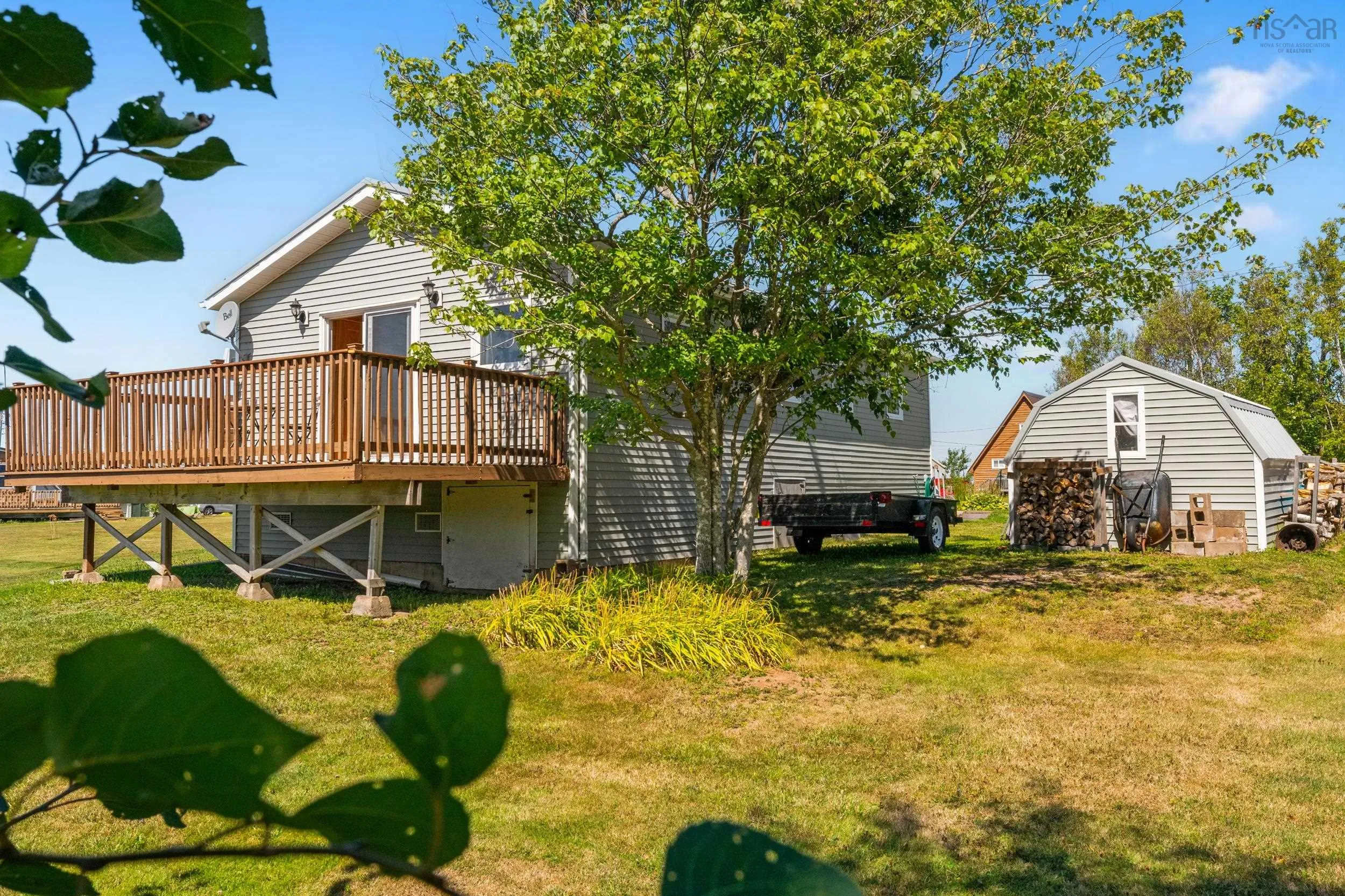20 Macknight Lane, Seafoam, NS B0K 1N0, 4 Bedrooms Bedrooms, ,2 BathroomsBathrooms,Residential,For Sale,Macknight,202522809