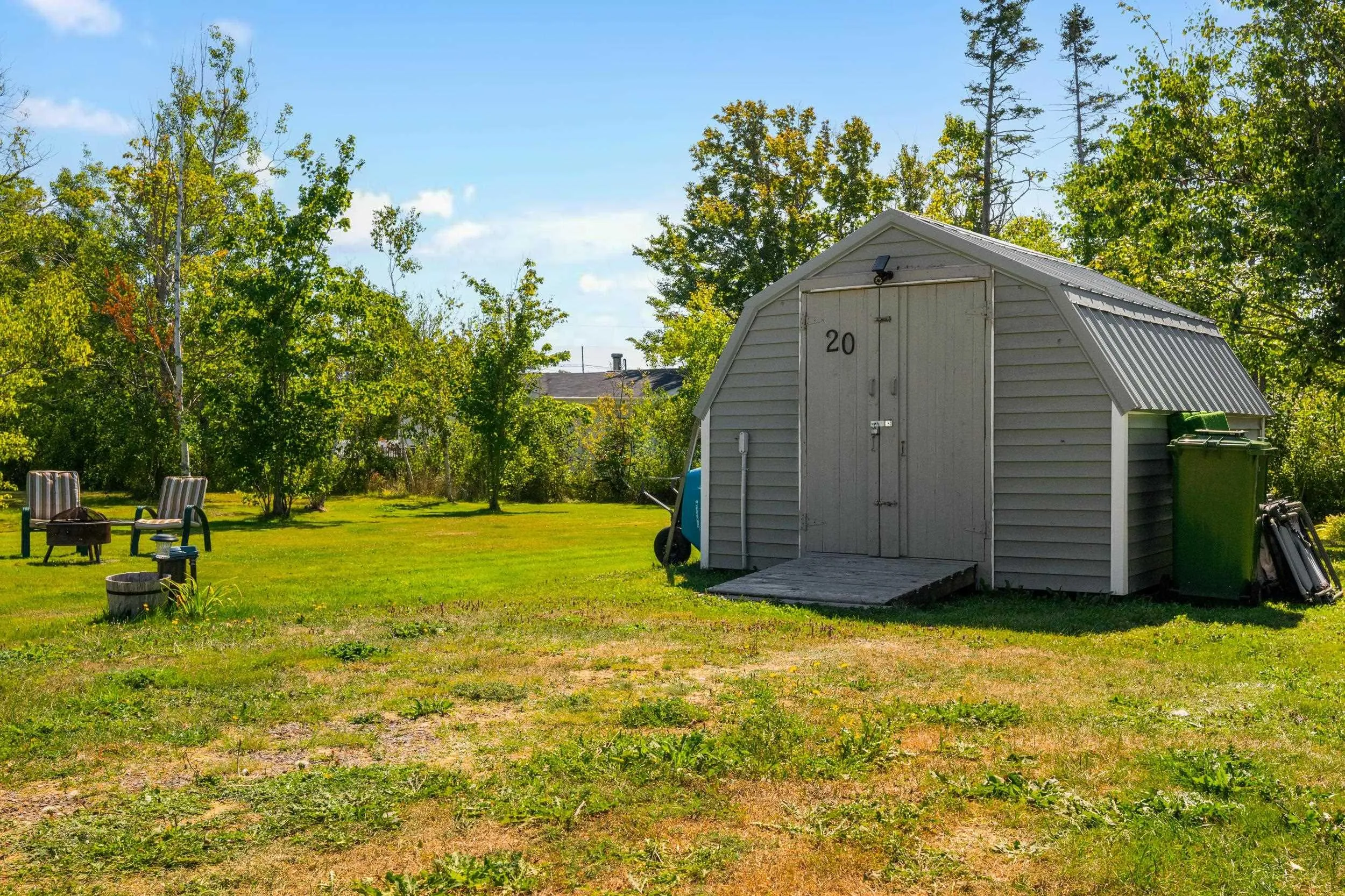 20 Macknight Lane, Seafoam, NS B0K 1N0, 4 Bedrooms Bedrooms, ,2 BathroomsBathrooms,Residential,For Sale,Macknight,202522809