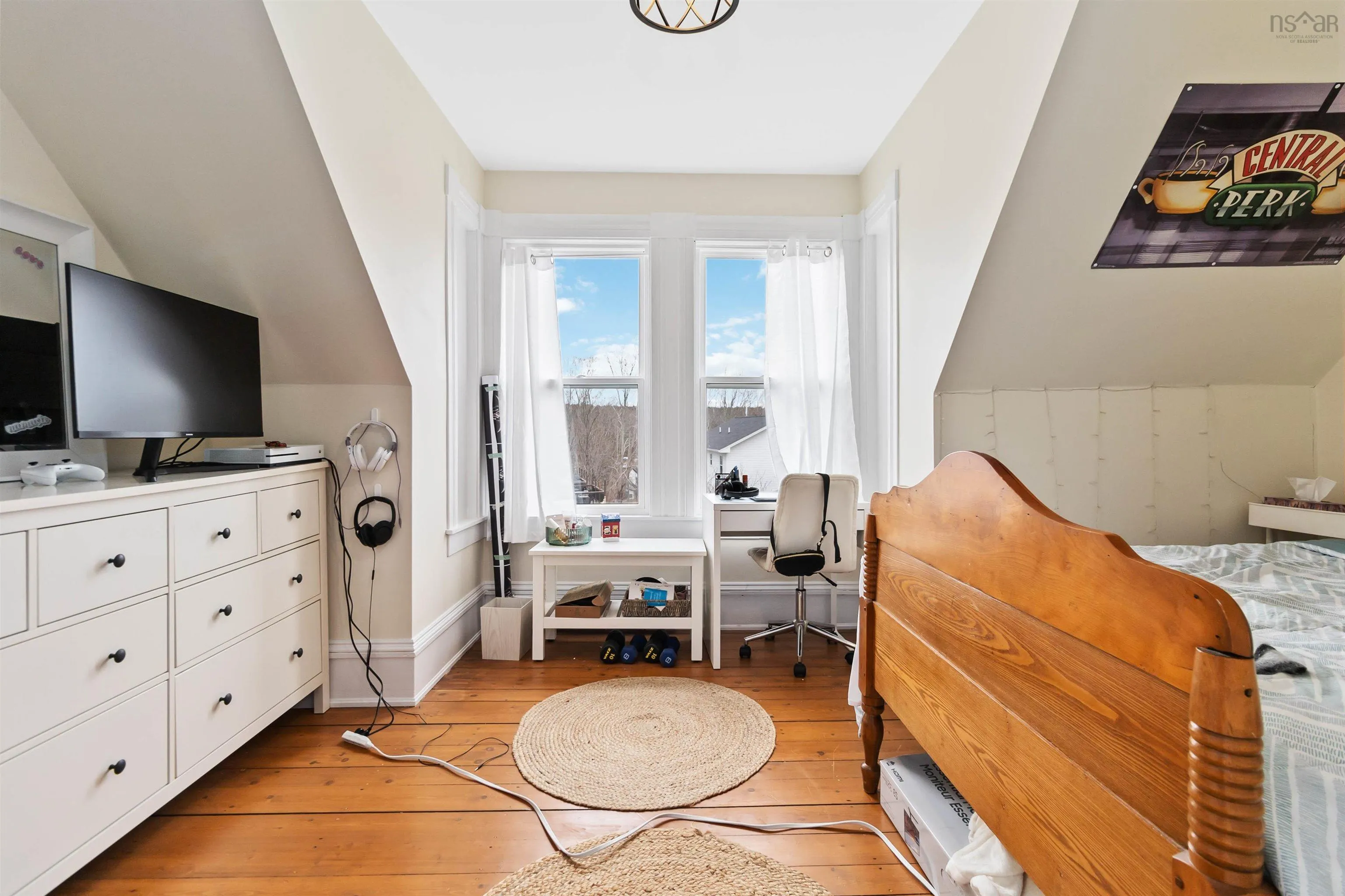 43 Jubilee Road, Bridgewater Ns B4v 2a3, 4 Bedrooms Bedrooms, ,2 BathroomsBathrooms,Residential,For Sale,Jubilee,202506883