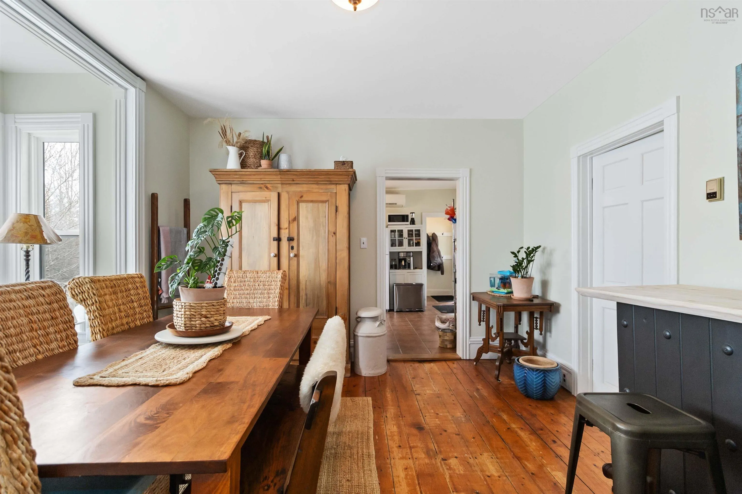 43 Jubilee Road, Bridgewater Ns B4v 2a3, 4 Bedrooms Bedrooms, ,2 BathroomsBathrooms,Residential,For Sale,Jubilee,202506883