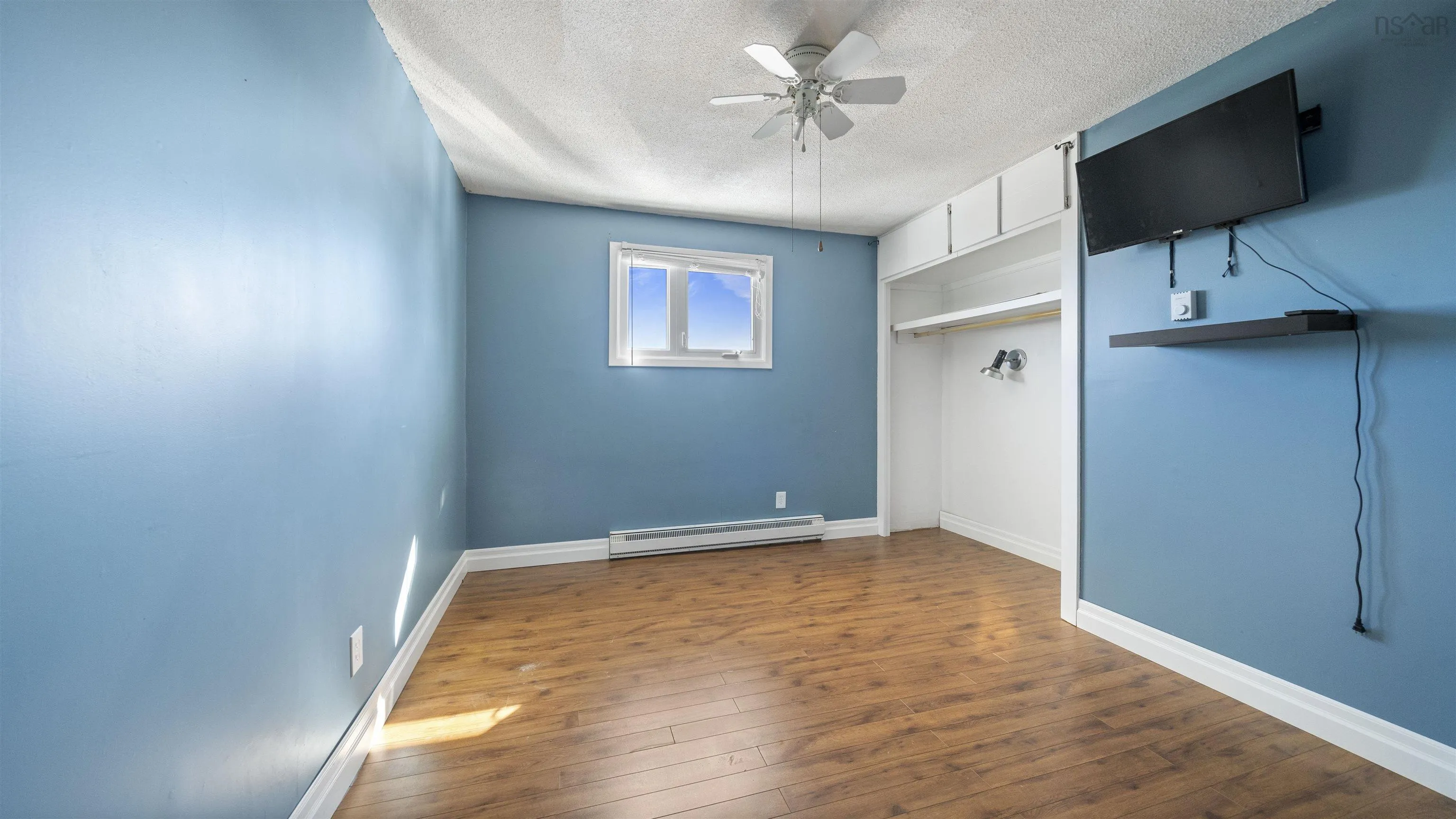 40 Harris Road, Dartmouth Ns B2y 3j5, 5 Bedrooms Bedrooms, ,3 BathroomsBathrooms,Residential,For Sale,Harris,202507634